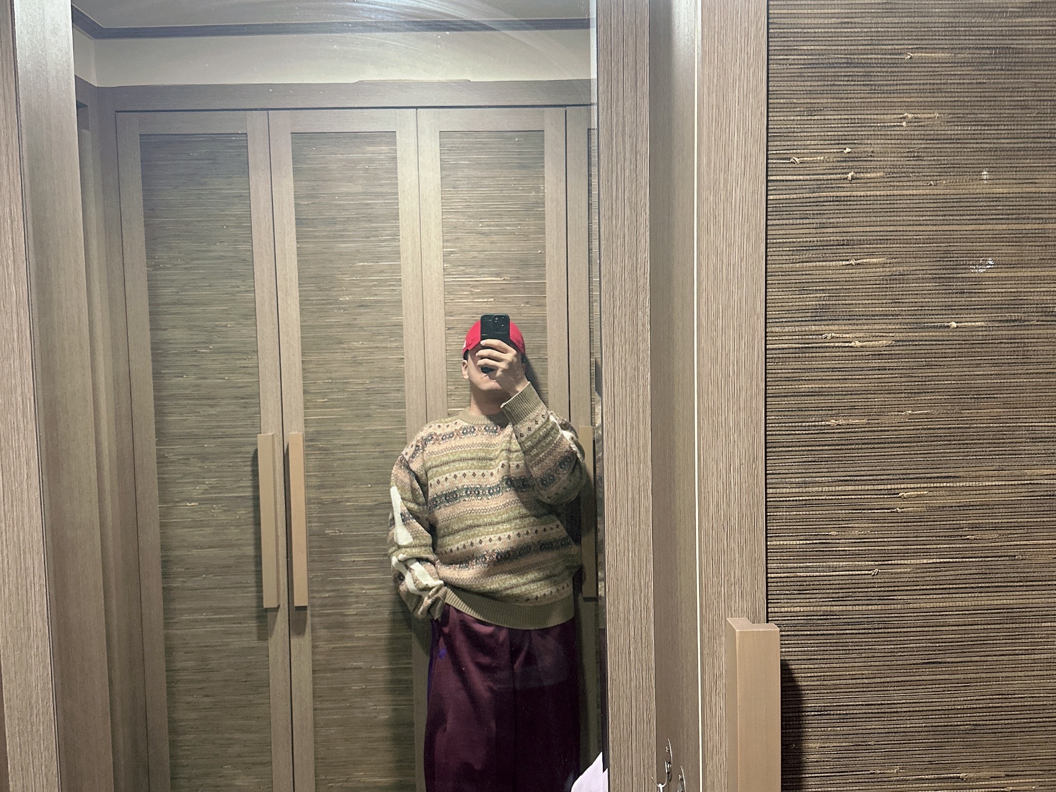 Kapital 7G Wool Fair Isle Bone Crew Sweater Orange 착용 스타일 - 3