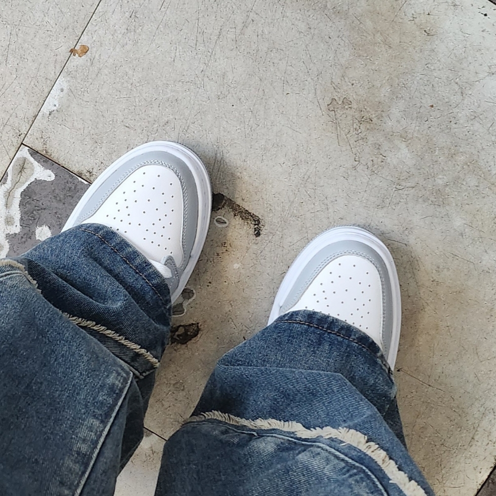 (W) Jordan 1 Elevate Low White and Wolf Grey 착용 스타일