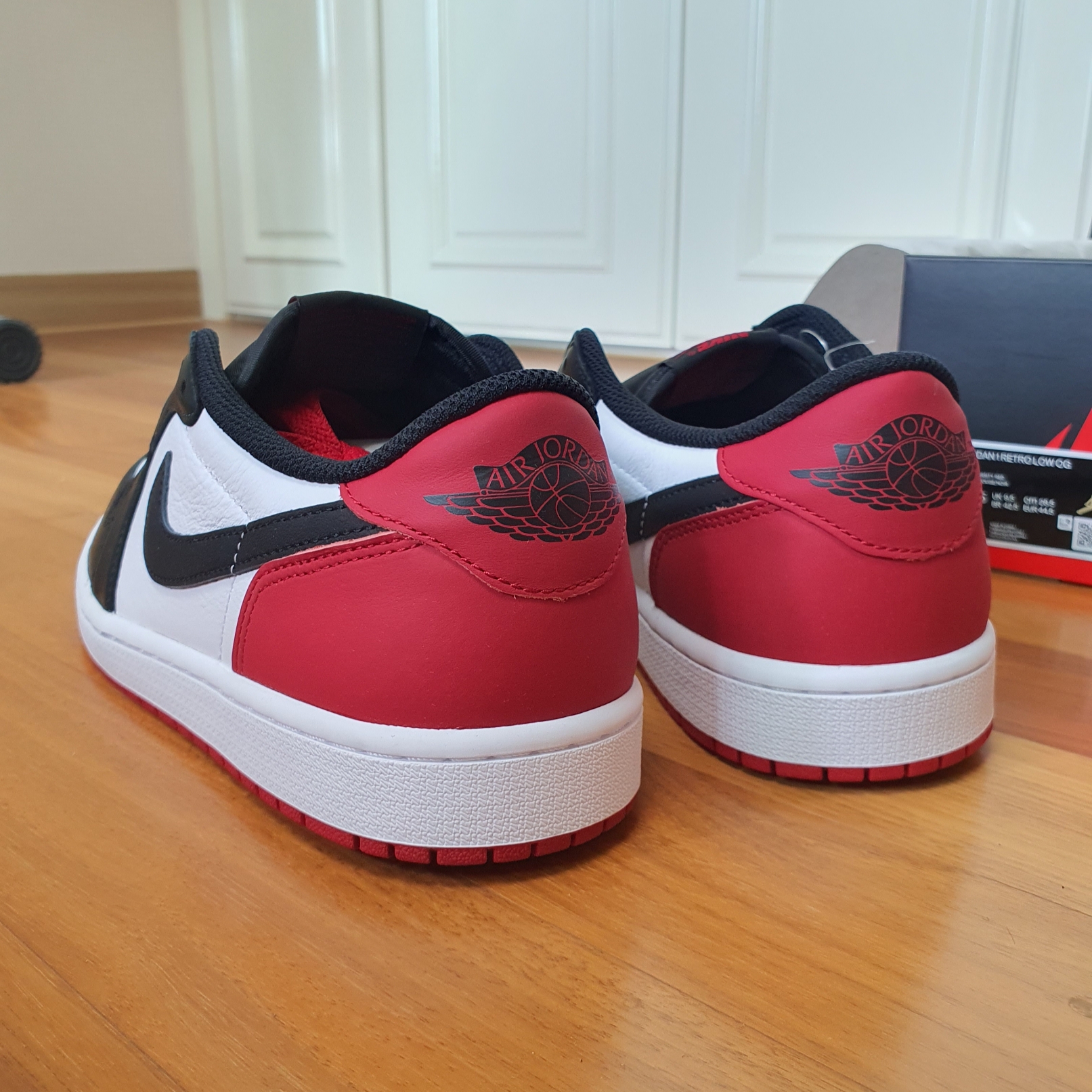 Jordan 1 Retro Low OG Black Toe 착용 스타일
