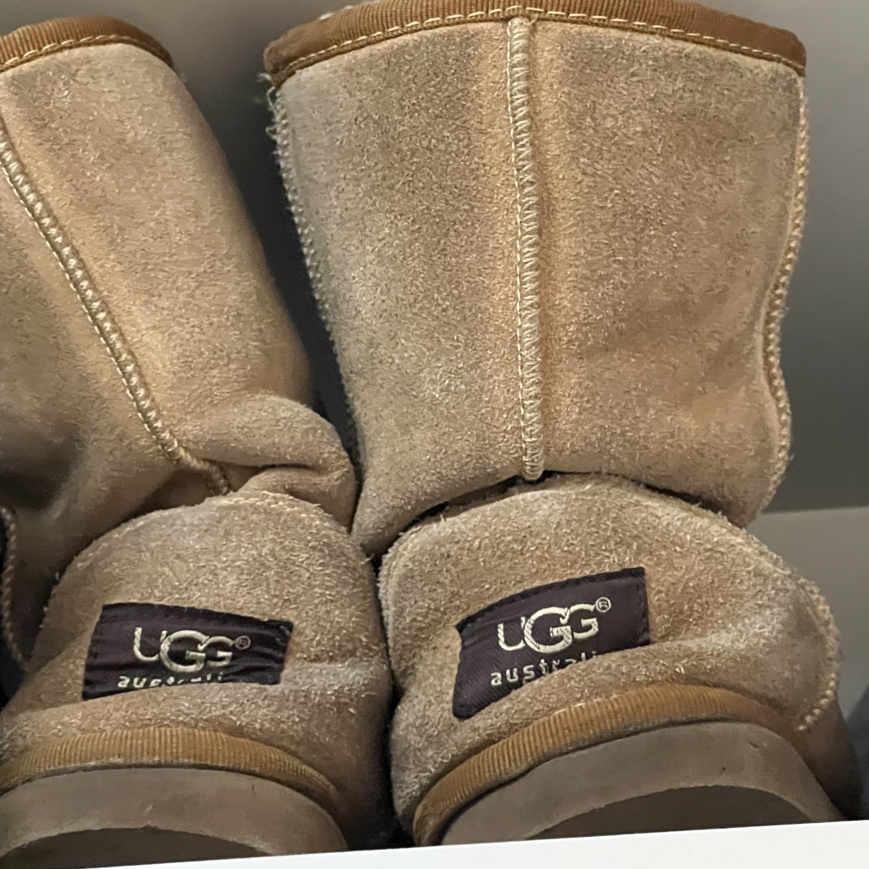 (W) UGG Classic Short II Boots Chestnut 착용 스타일