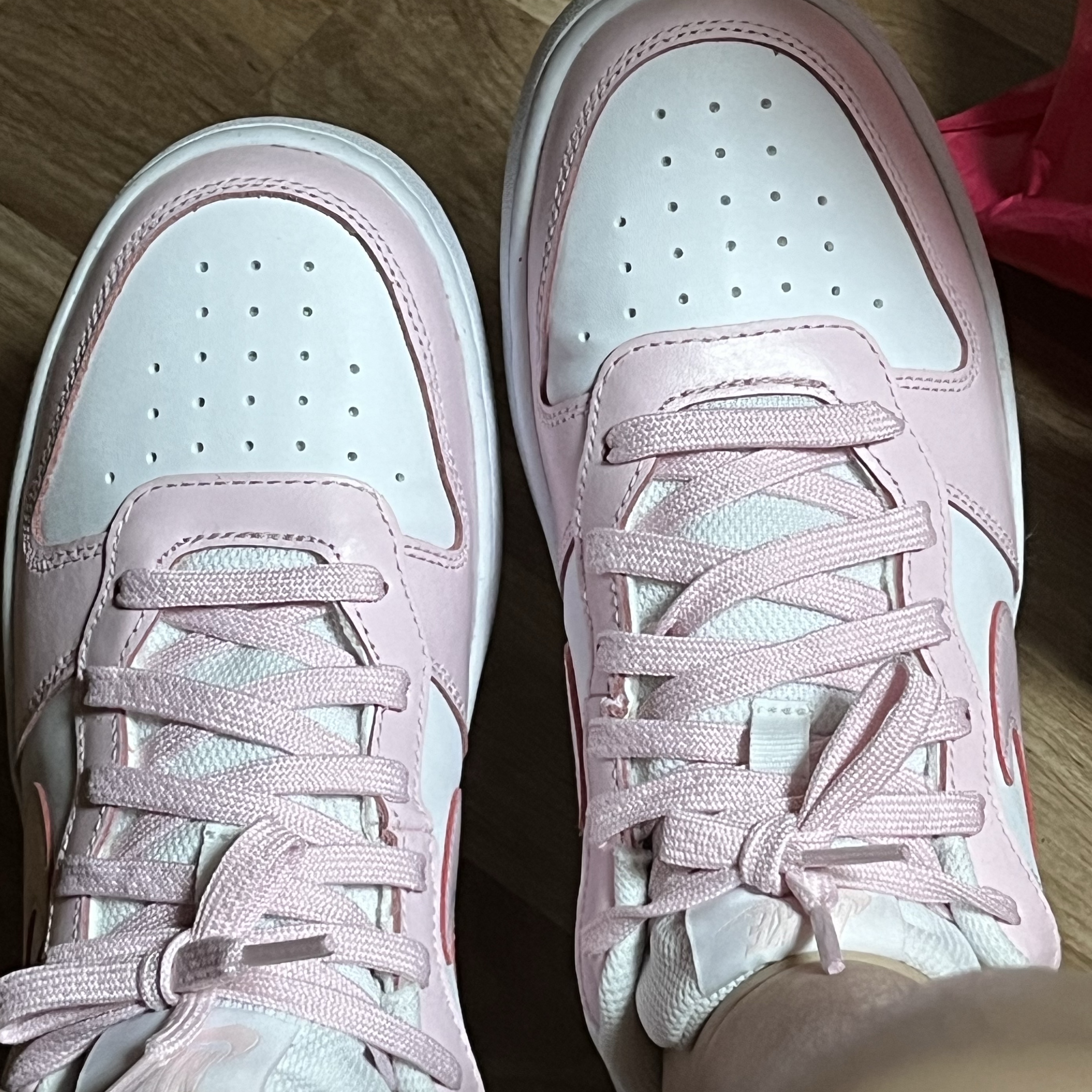 (GS) Nike Court Borough 2 SE White Pink Foam 착용 스타일