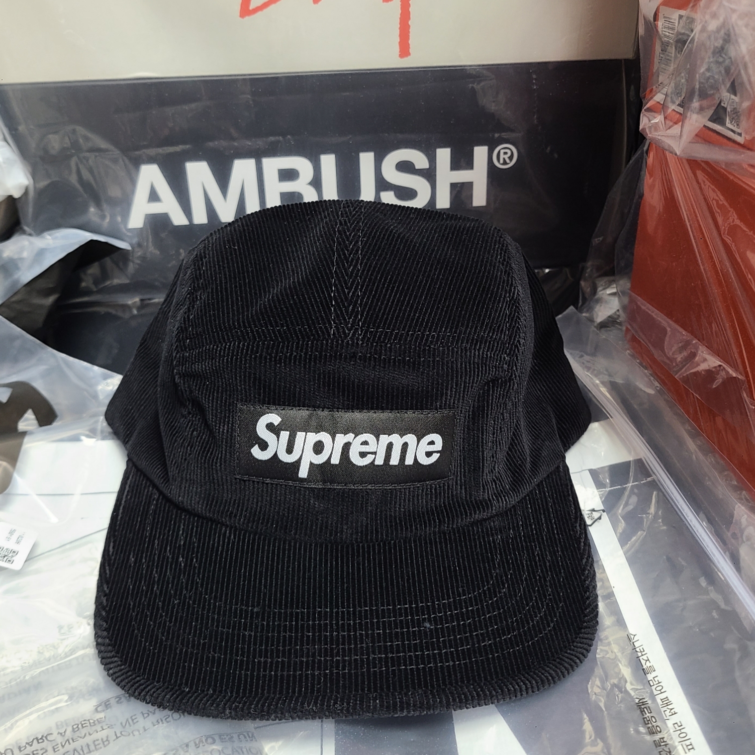 Supreme Corduroy Camp Cap Black - 23FW 착용 스타일 - 2