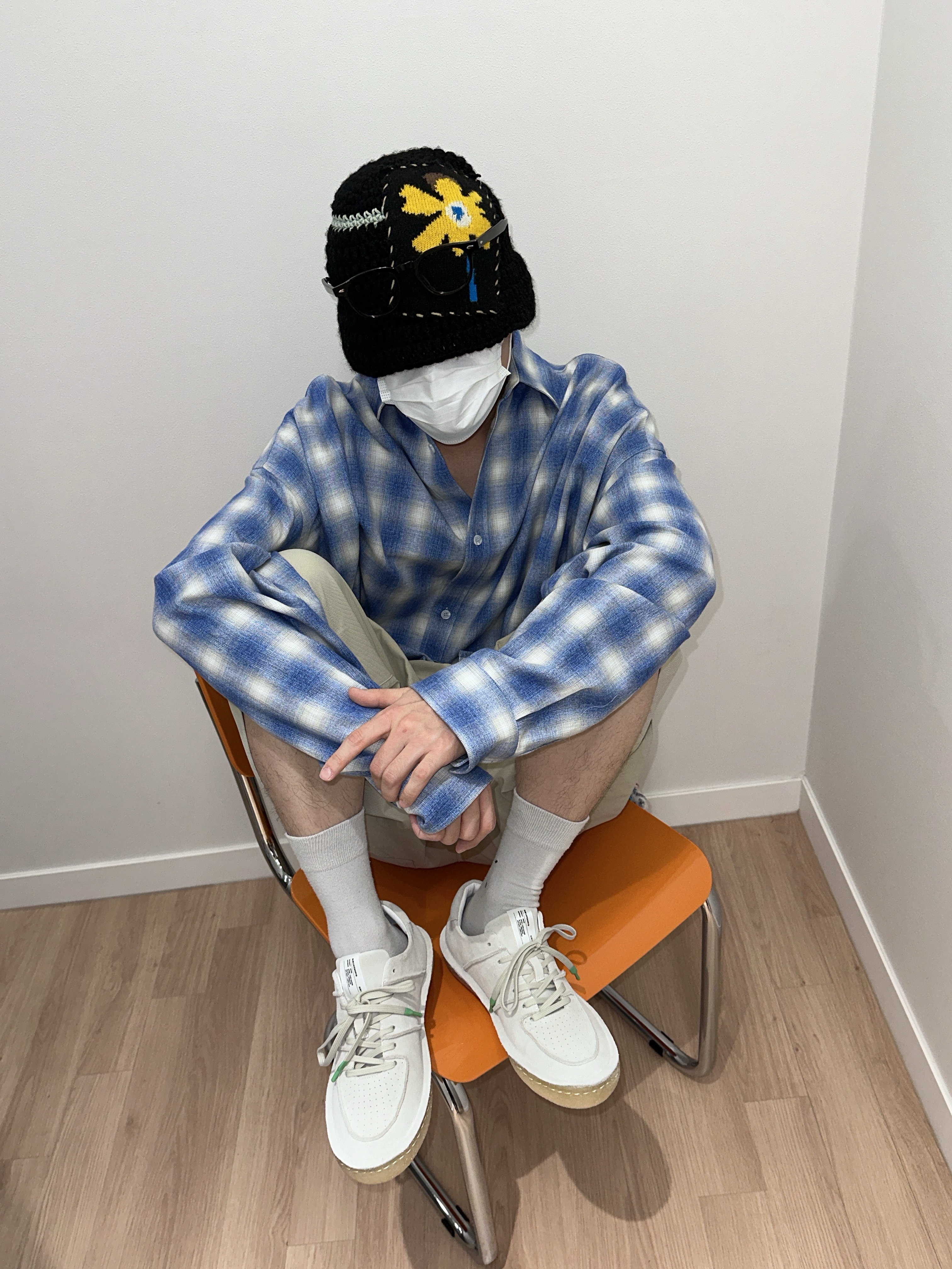 Nonnod Flexible String Check Shirts Vintage Blue, Nonnod Alpine Carpenter Shorts Beige 착용 스타일 - 2