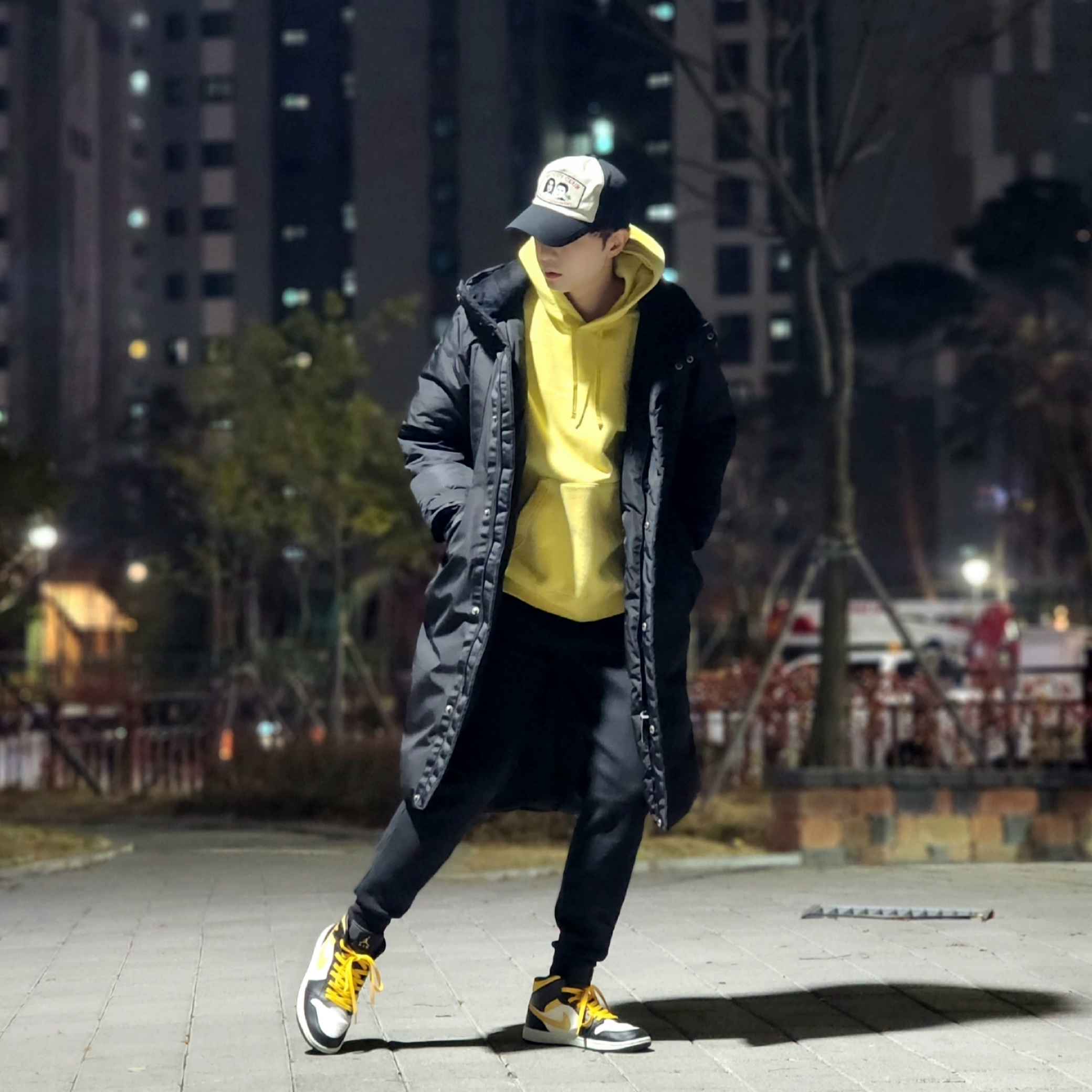 Nike NSW Club Fleece Pullover Hoodie Vivid Sulfur - US/EU, (GS) Jordan 1 Mid Pollen 착용 스타일 - 7