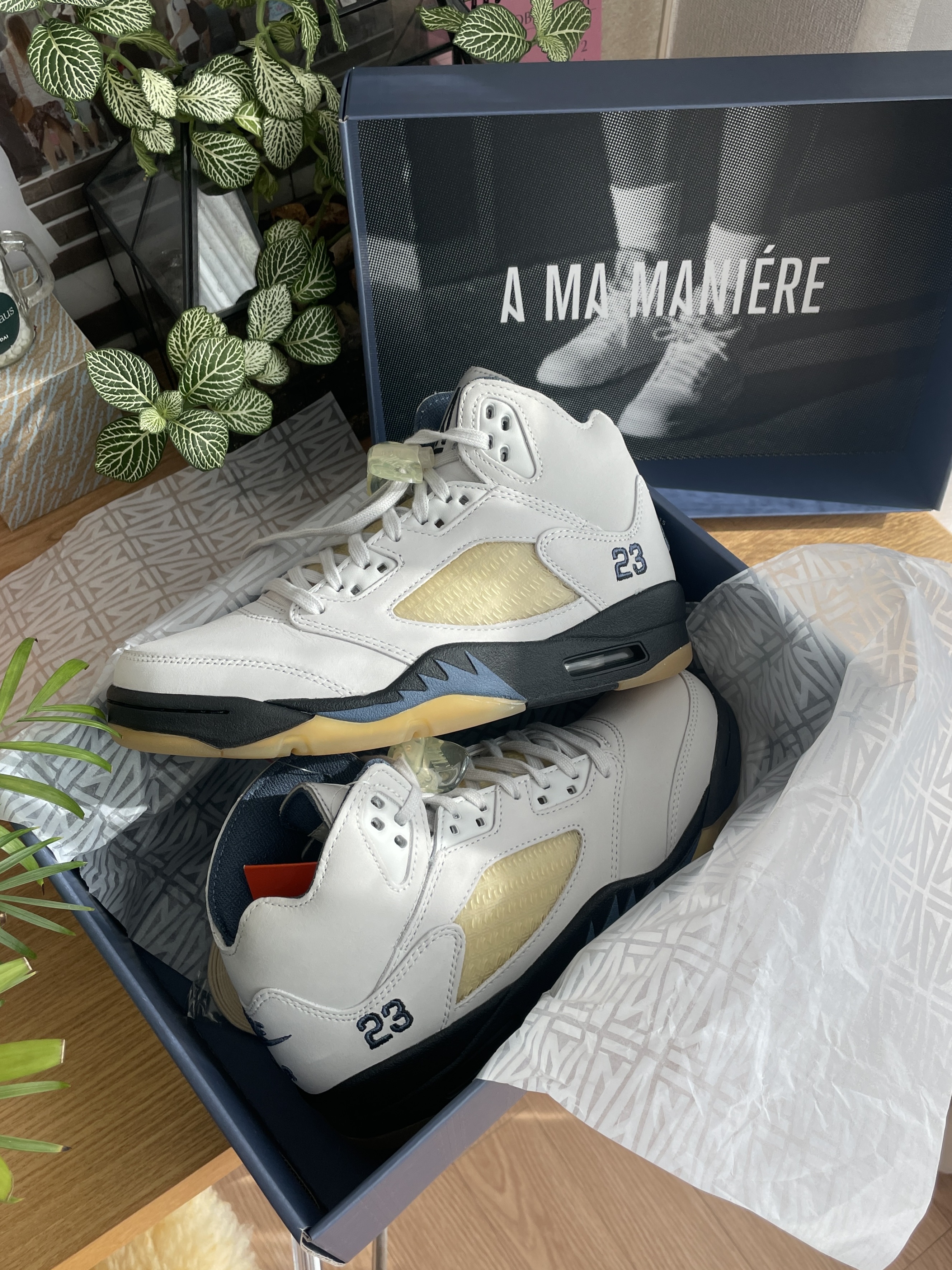 (W) Jordan 5 x A Ma Maniere Retro Dawn 착용 스타일 - 1