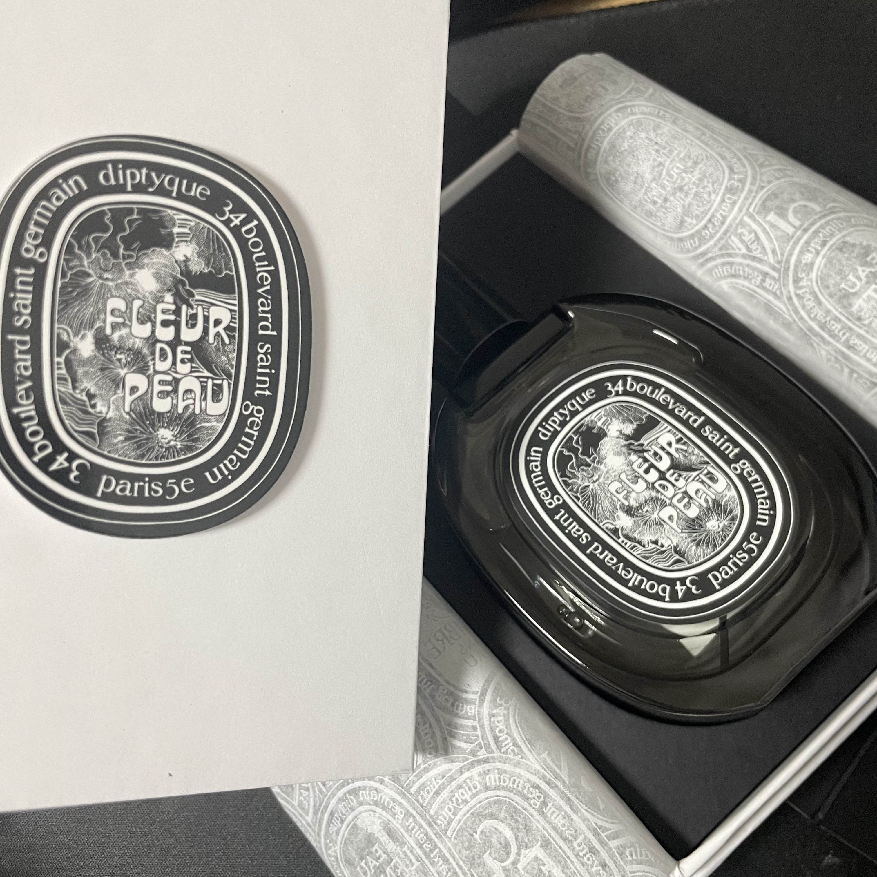 Diptyque Fleur De Peau Eau De Parfum 75ml 착용 스타일