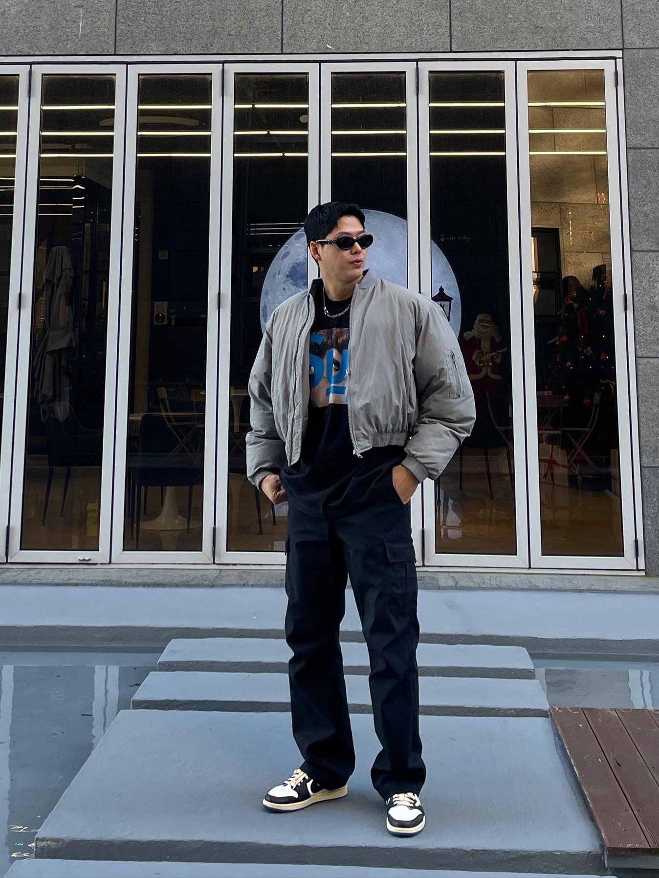 Gentle Monster x Maison Margiela MM005 Black Black, Supreme x Undercover Face T-Shirt Black - 23SS 착용 스타일 - 1