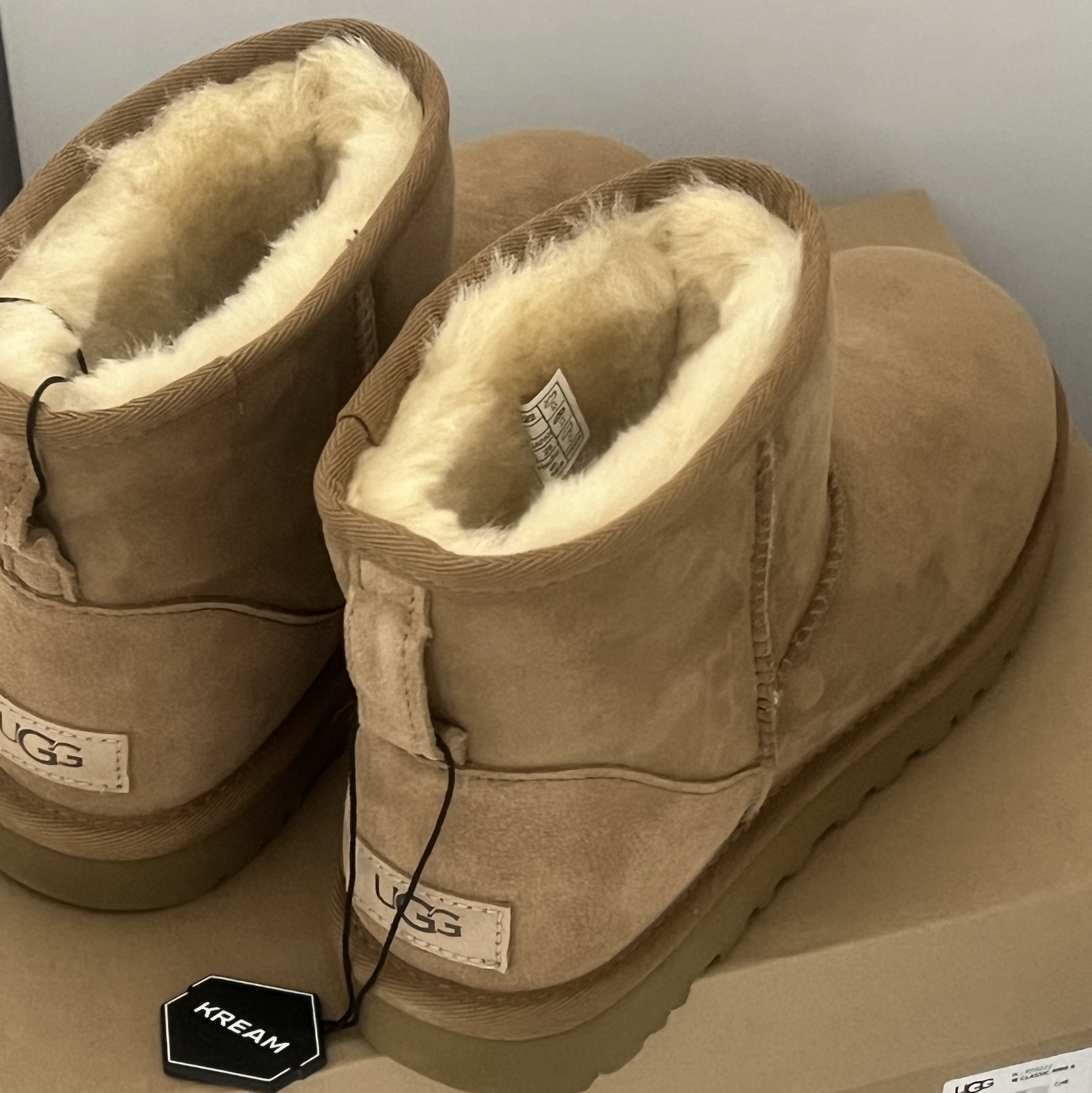 (W) UGG Classic Mini II Boots Chestnut 착용 스타일