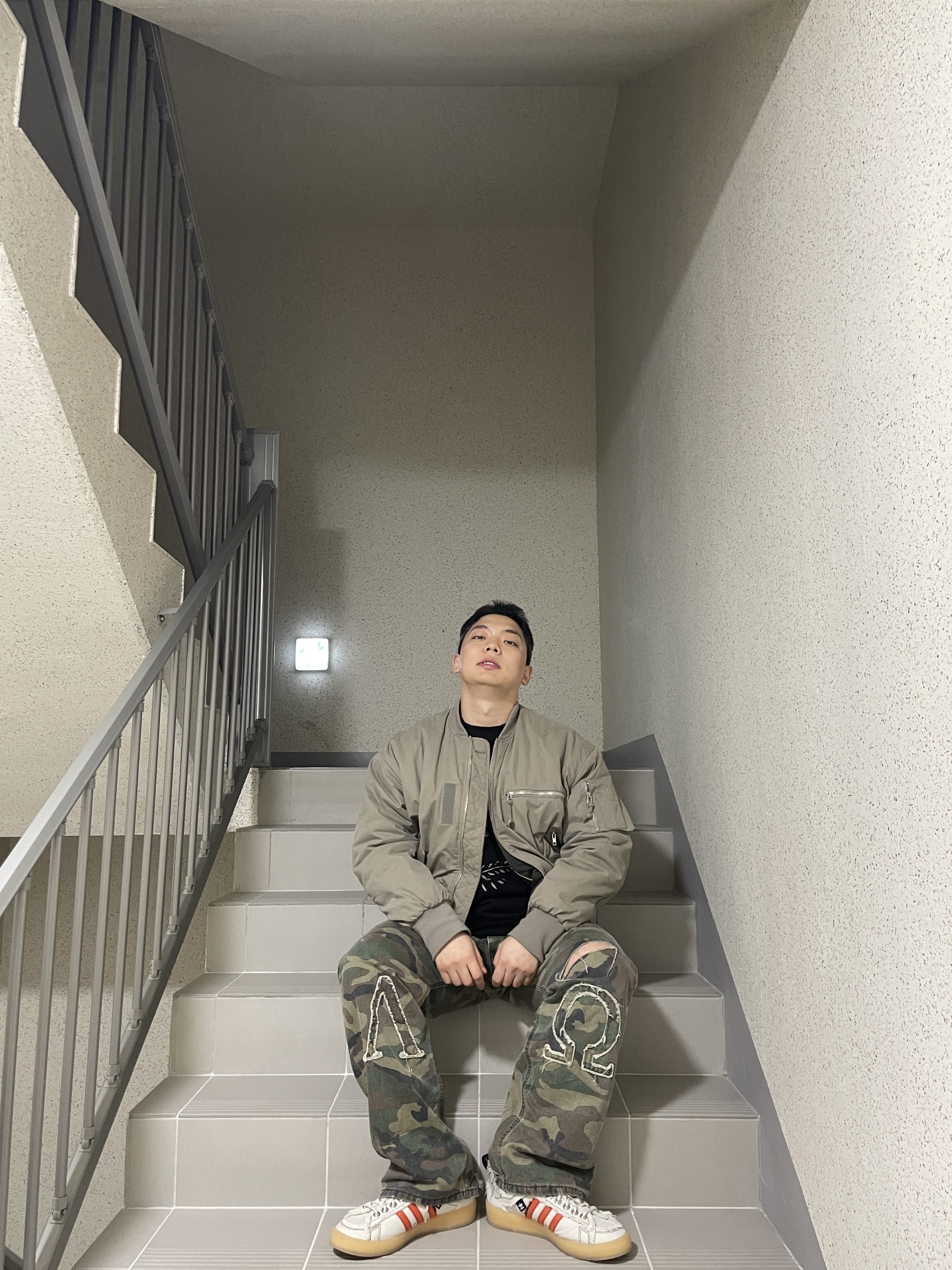 Adidas x Song for the Mute Campus 80s Bliss Core Black 착용 스타일 - 4