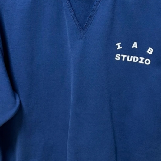 IAB Studio Heavy Short Sleeve Sweatshirt Navy - 23FW 착용 스타일 - 2