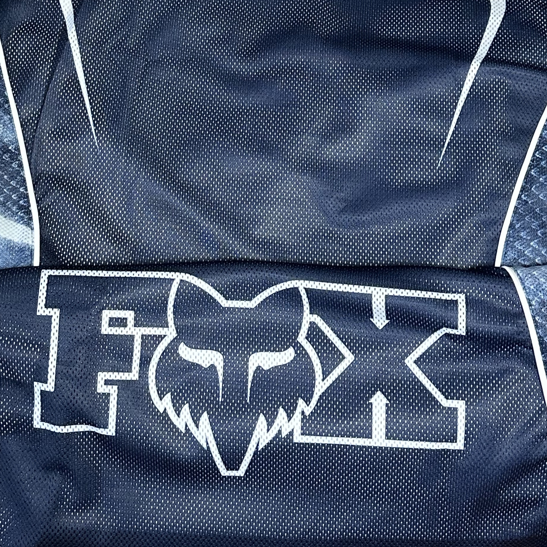 Supreme x Fox Racing Jersey Navy - 23FW 착용 스타일