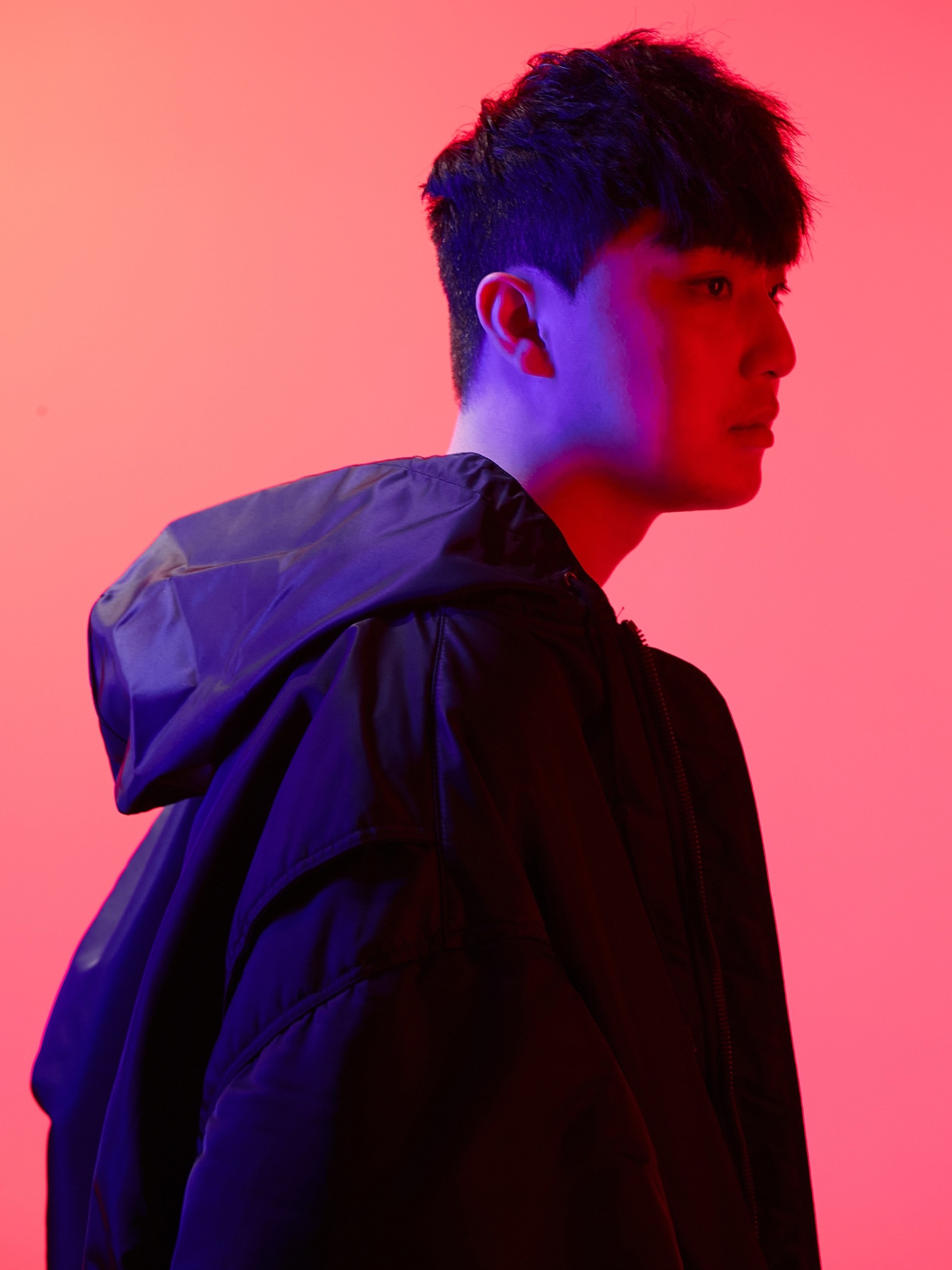 Balenciaga 3B Sports Icon Light Bomber Black 착용 스타일 - 2
