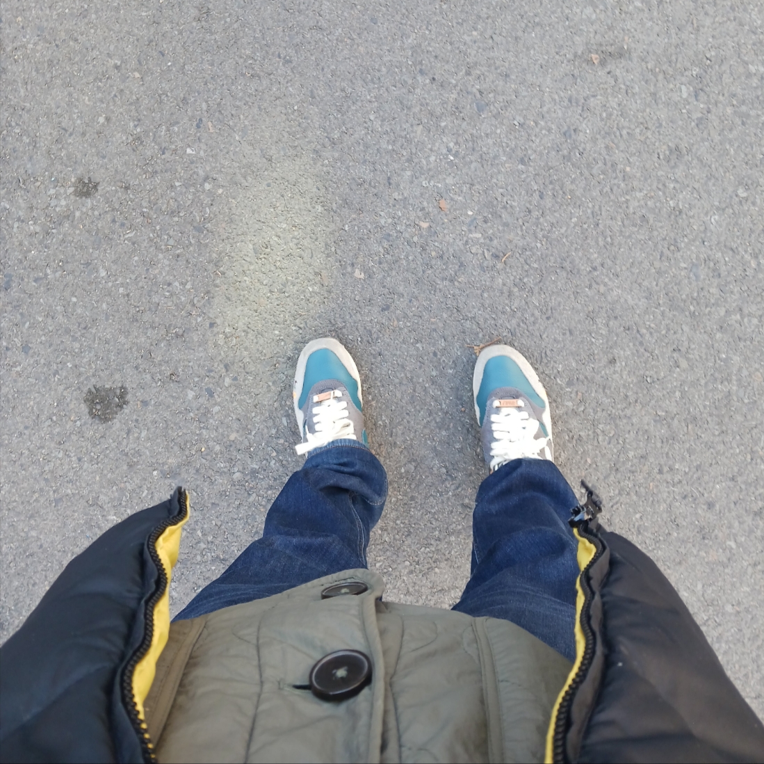 Nike x Kasina Air Max 1 SP Won-Ang Particle Grey, Asics Gel-Venture 6 SPS Glacier Grey 착용 스타일 - 1