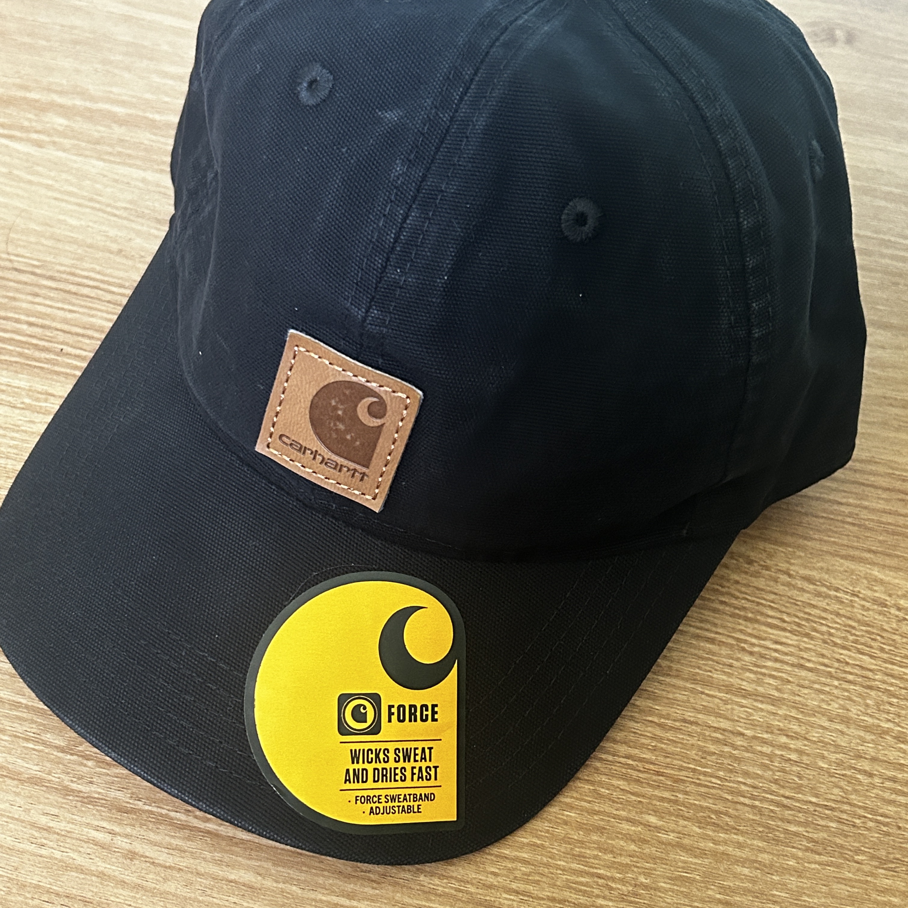 Carhartt Canvas Cap Black 착용 스타일
