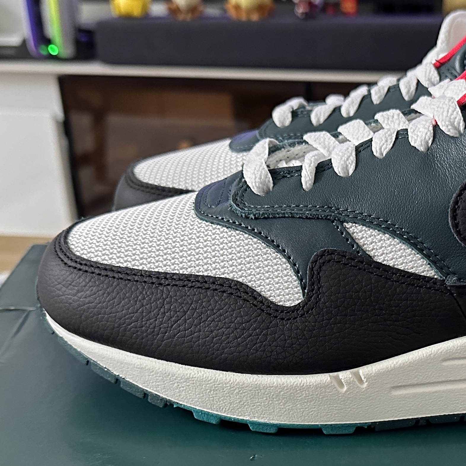 Nike x LFC x LeBron James Air Max 1 Gorge Green 착용 스타일 - 2