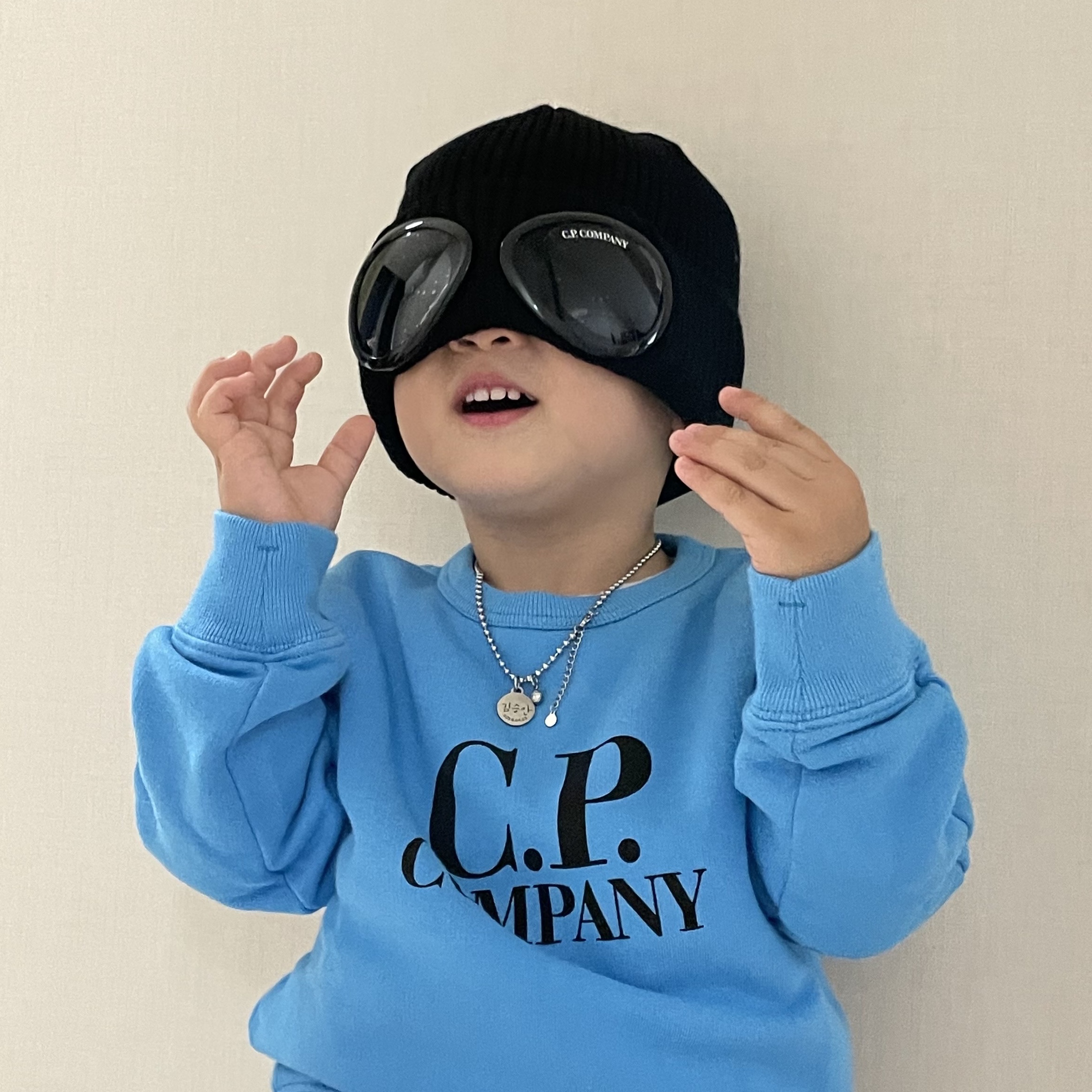 (Kids) C.P. Company Merino Wool Goggle Beanie Black - 23FW 착용 스타일 - 1