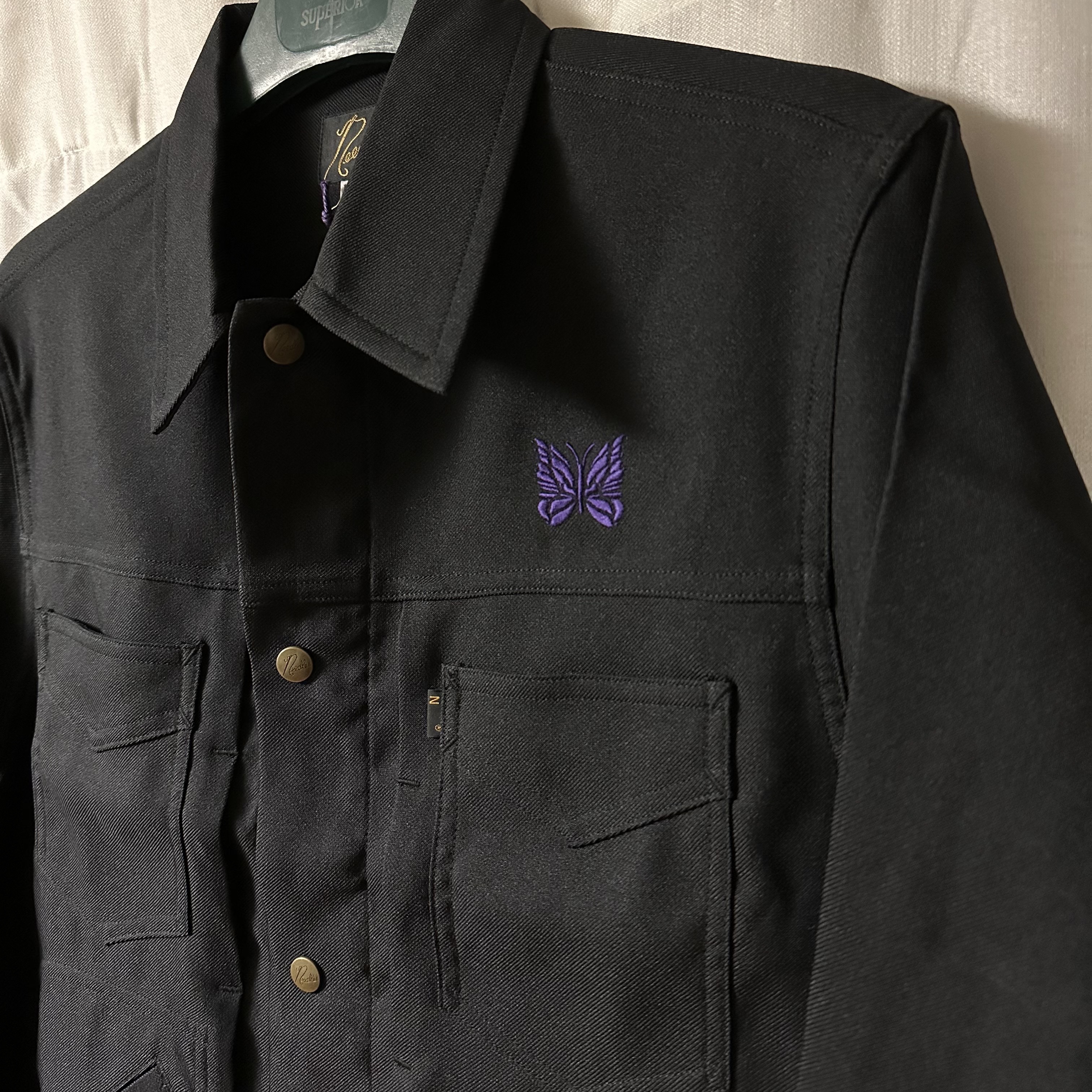 Needles Penny Jean Jacket Black 착용 스타일 - 2