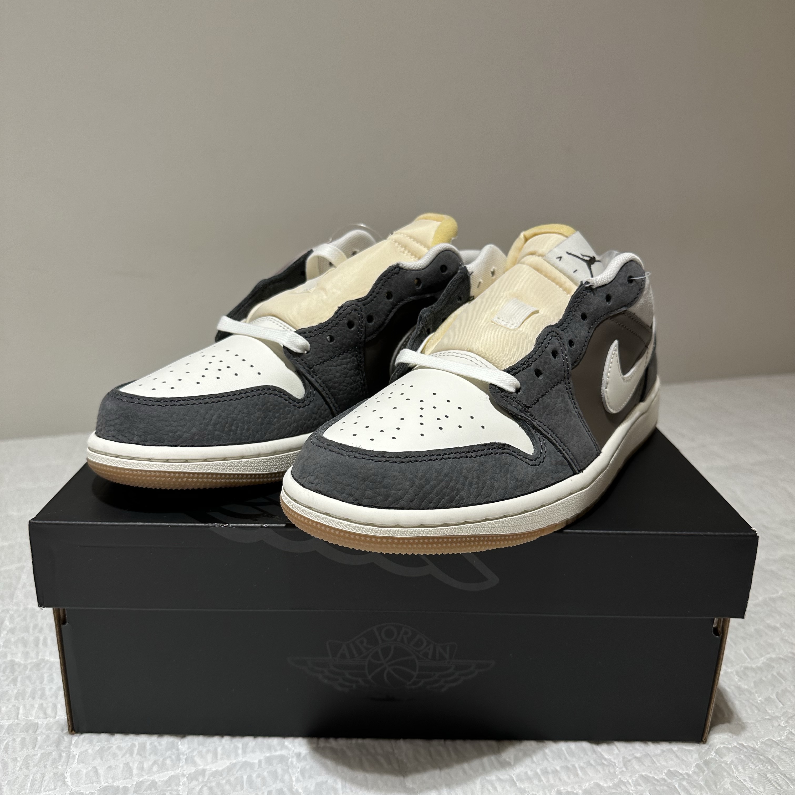 Jordan 1 Low Kkachi 착용 스타일