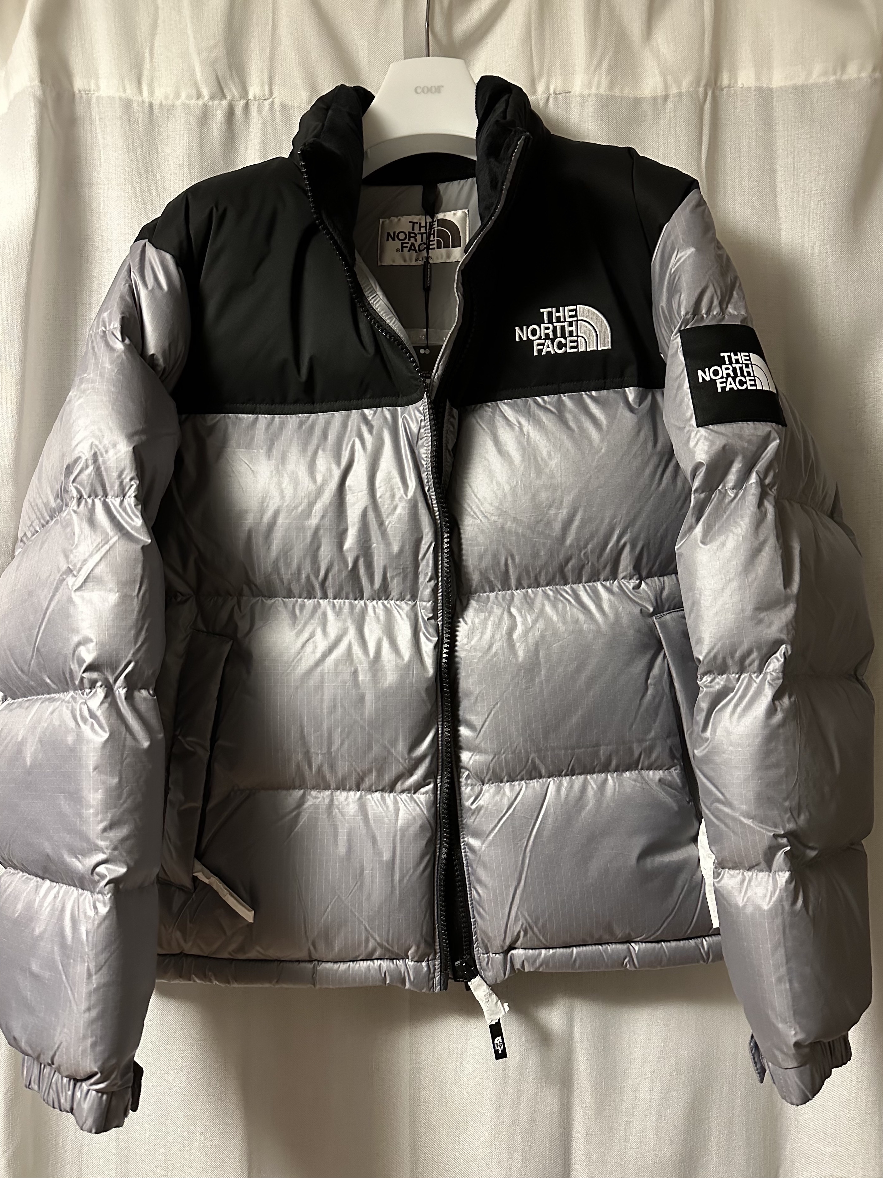 The North Face White Label Novelty Nuptse Down Jacket Heather Gray 착용 스타일 - 1