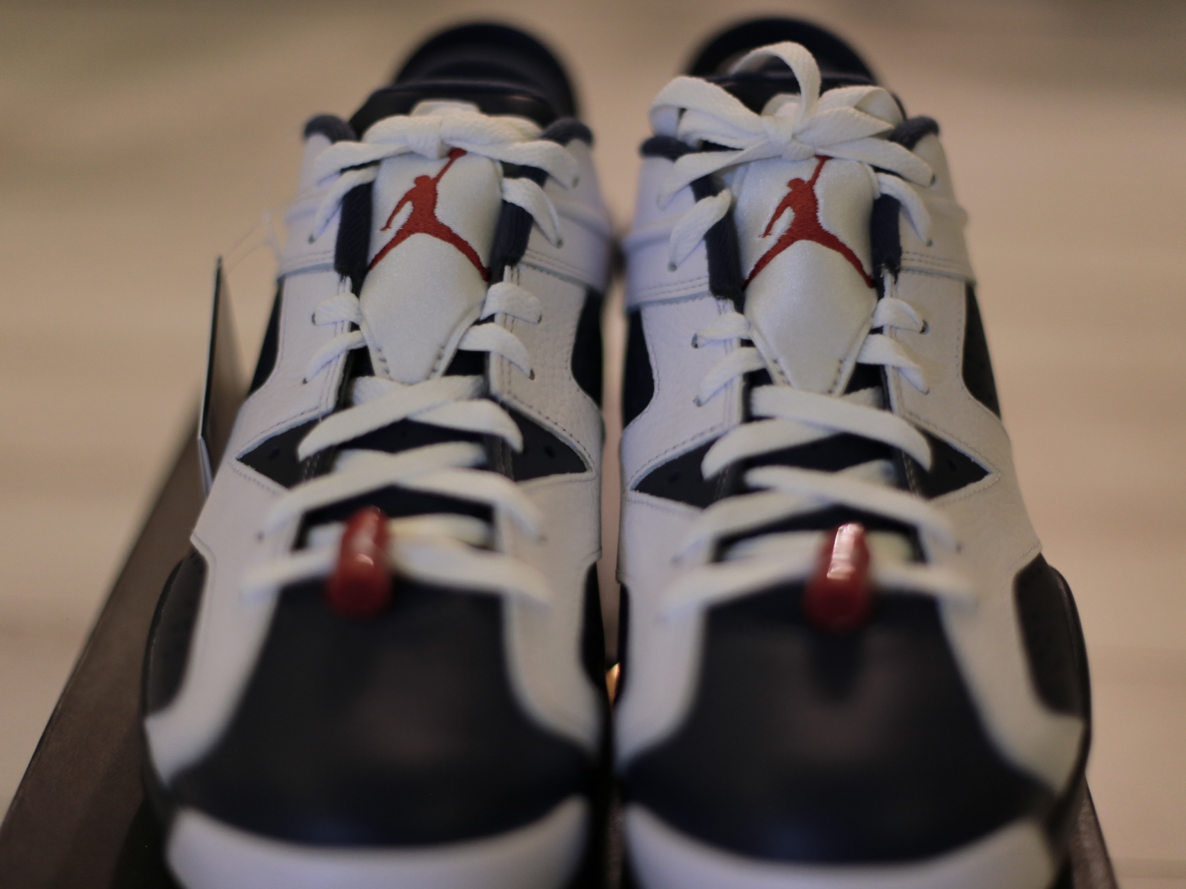 Jordan 6 Retro Low Golf Varsity Red Mignight Navy 착용 스타일 - 6