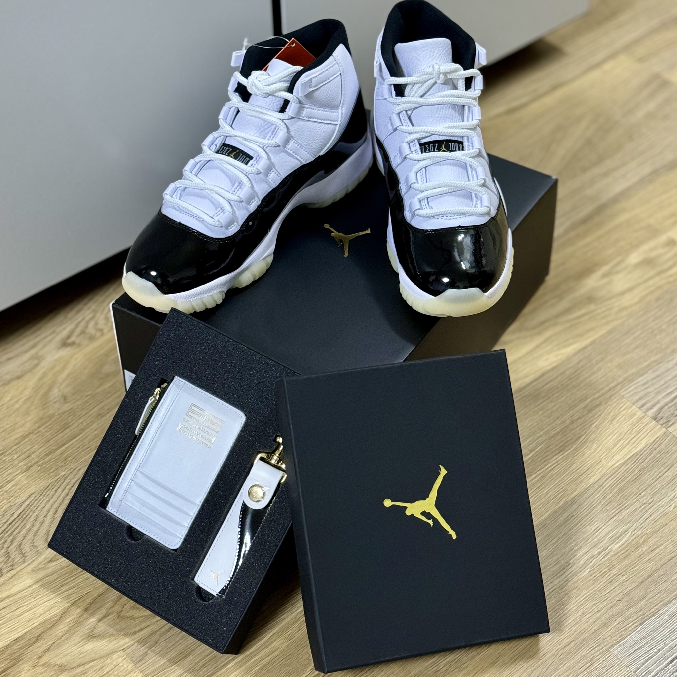 Jordan 11 Retro Gratitude 착용 스타일