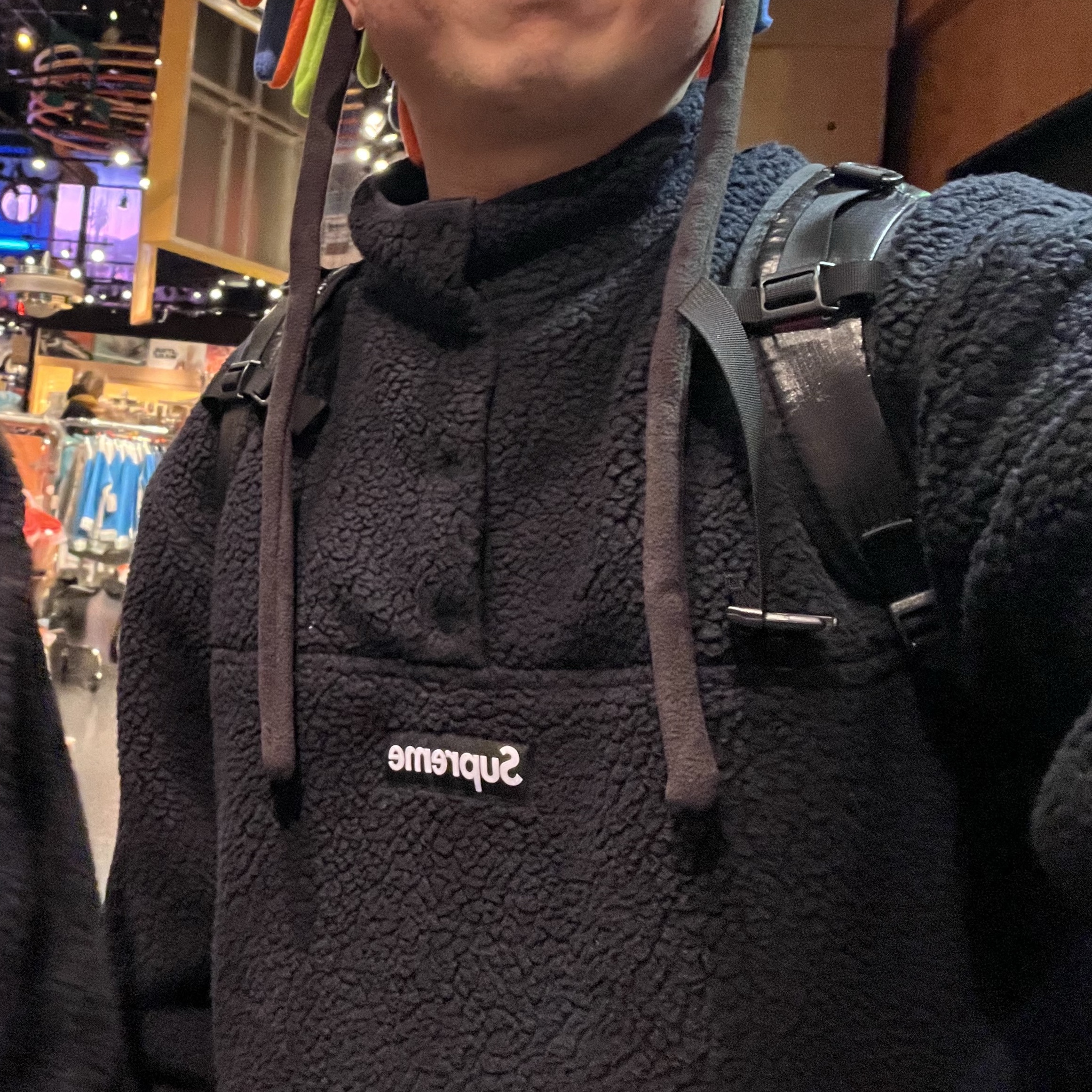 Supreme Polartec Shearling Reversible Pullover Black - 23FW 착용 스타일