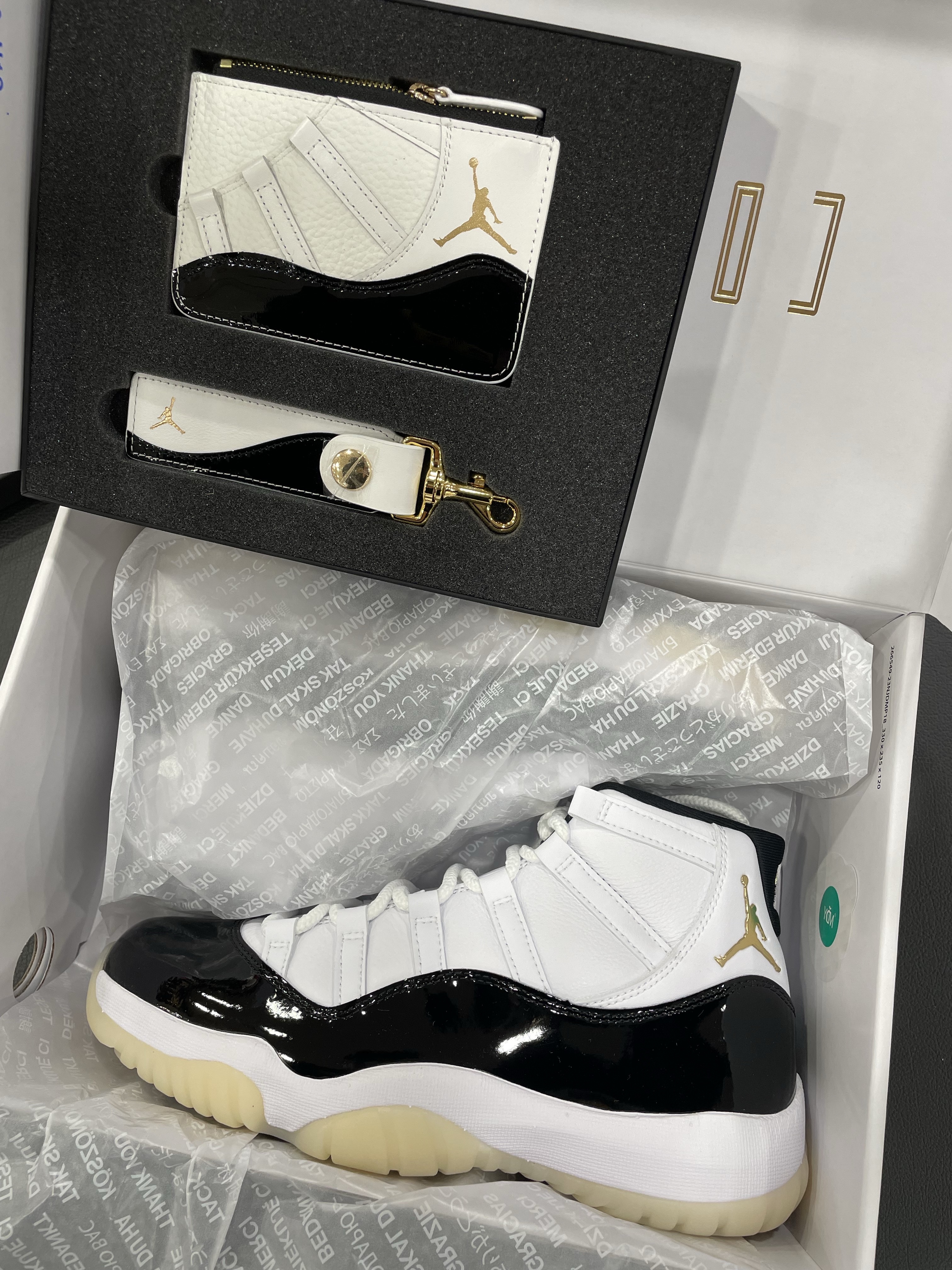 Jordan 11 Retro Gratitude 착용 스타일