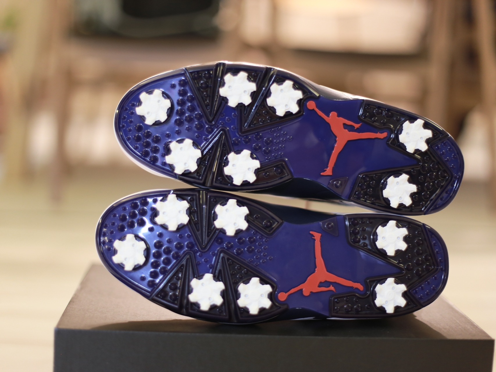 Jordan 6 Retro Low Golf Varsity Red Mignight Navy 착용 스타일 - 5