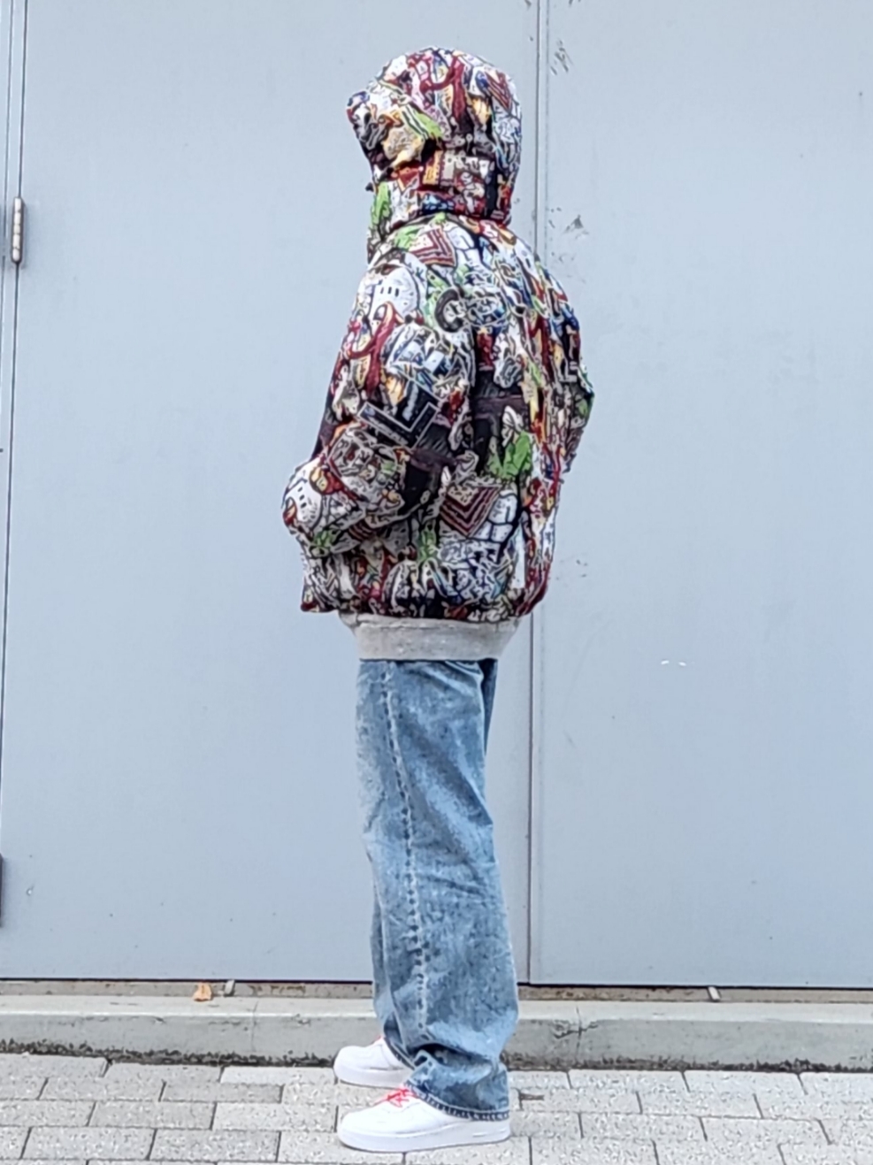 Supreme x Bless Tapestry Down Puffer Jacket Multicolor - 23FW, Nike x Supreme Air Force 1 Low White 착용 스타일