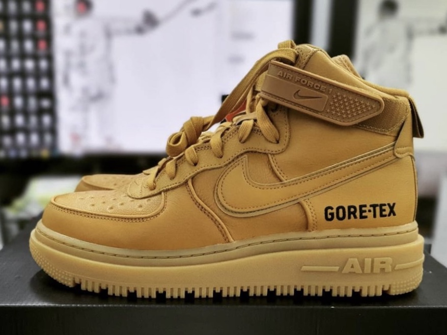 Nike Air Force 1 High Gore-Tex Boot Wheat 착용 스타일 - 2
