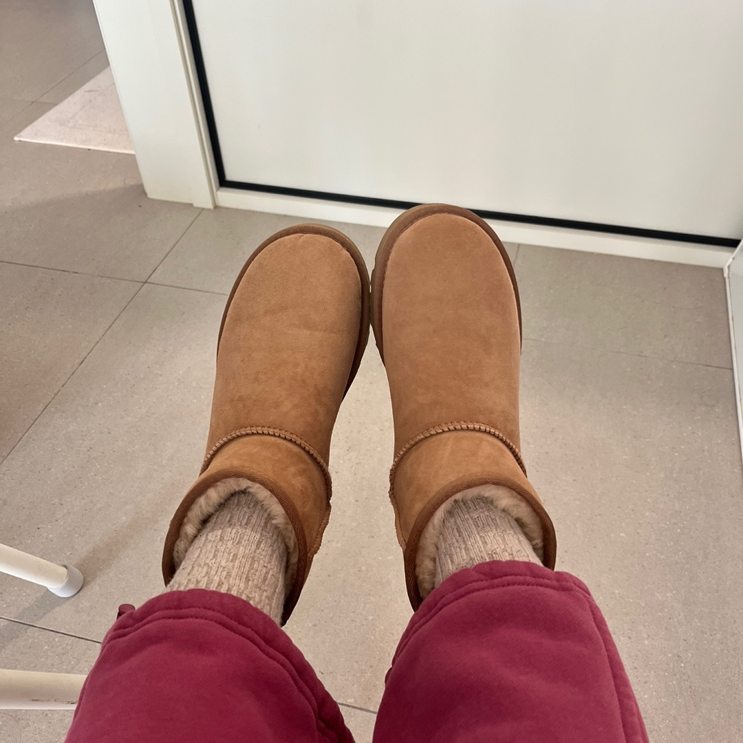 (W) UGG Classic Mini II Boots Chestnut 착용 스타일