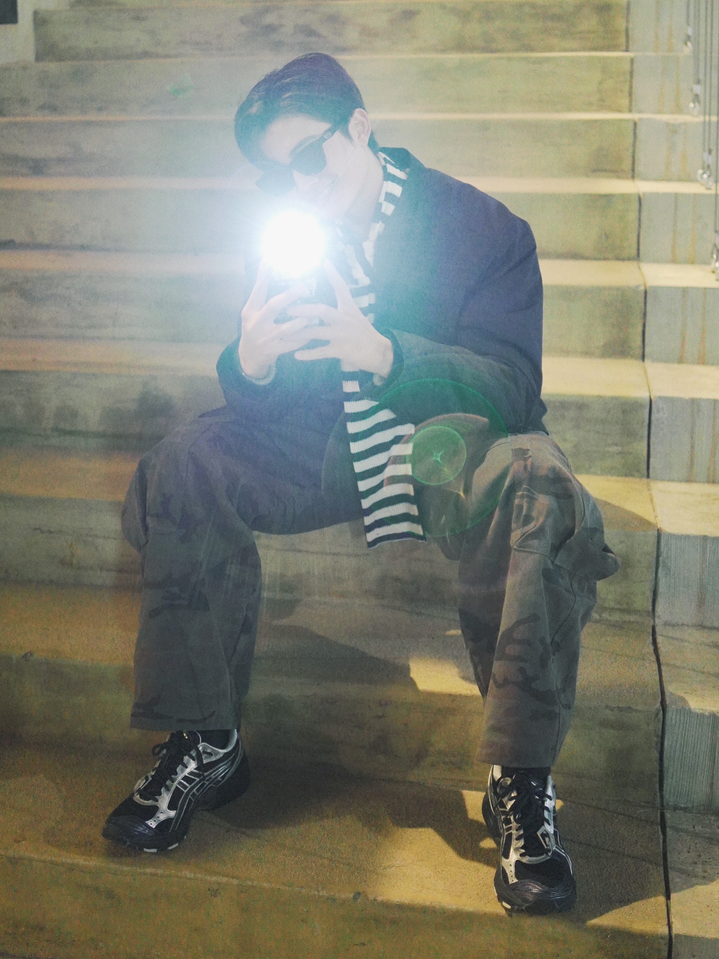 Gentle Monster Nada 01 Black, Asics x Atmos x Undermycar Gel-Kayano 14 Black Pure Silver 착용 스타일 - 4
