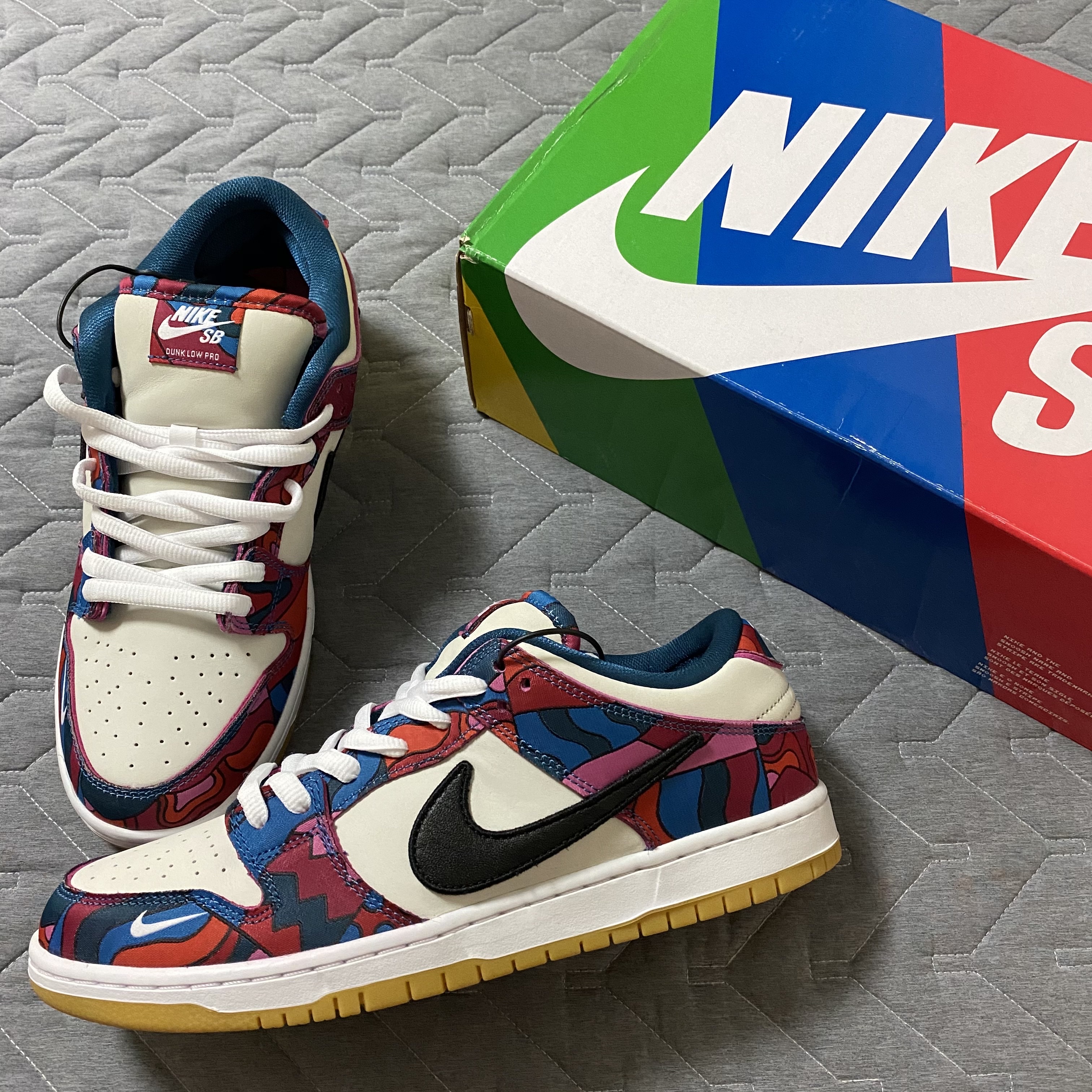 Nike x Parra SB Dunk Low Pro Abstract Art 착용 스타일