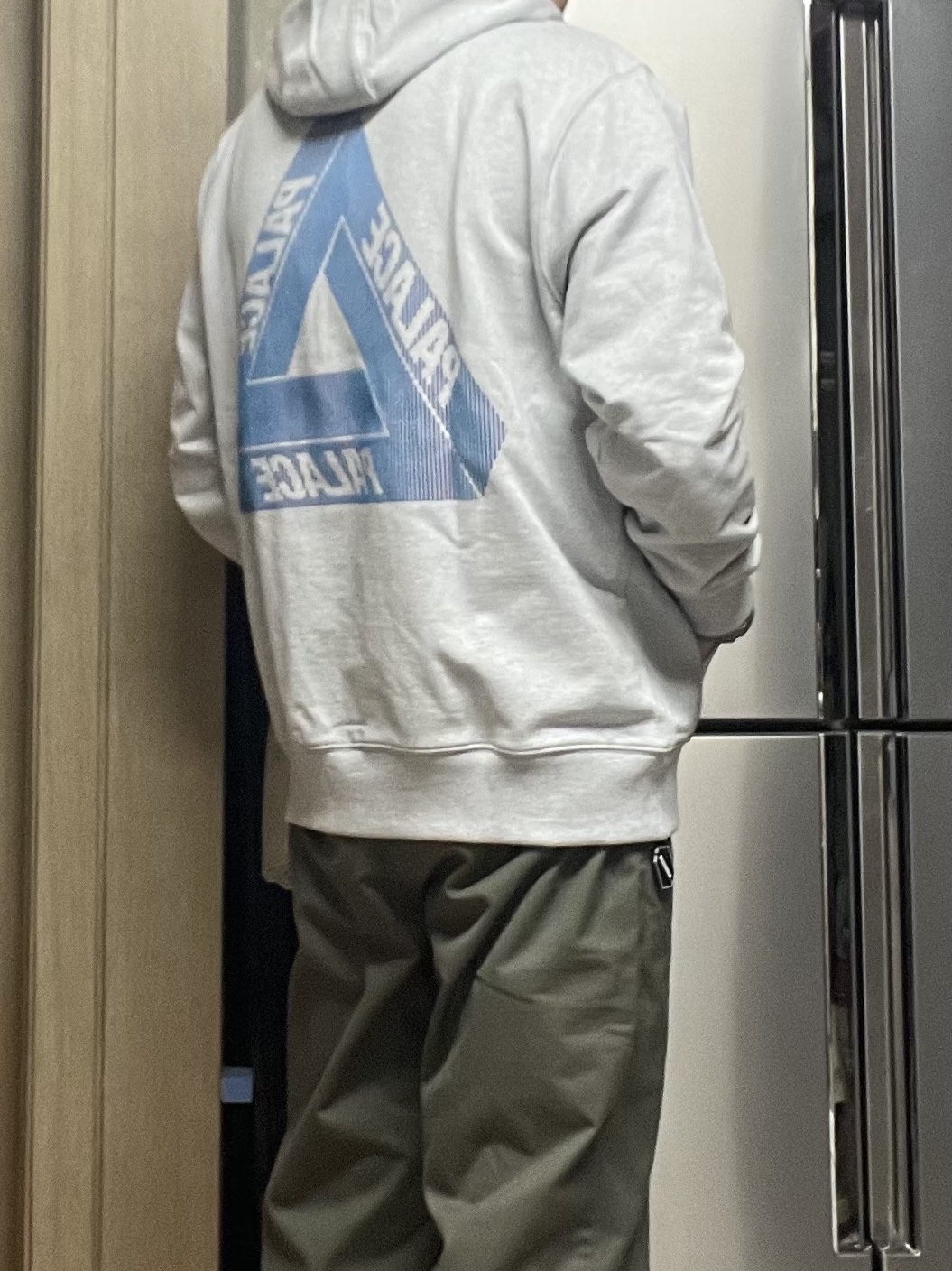 Palace Tri-Lenticular Hood Grey Marl - 22FW 착용 스타일