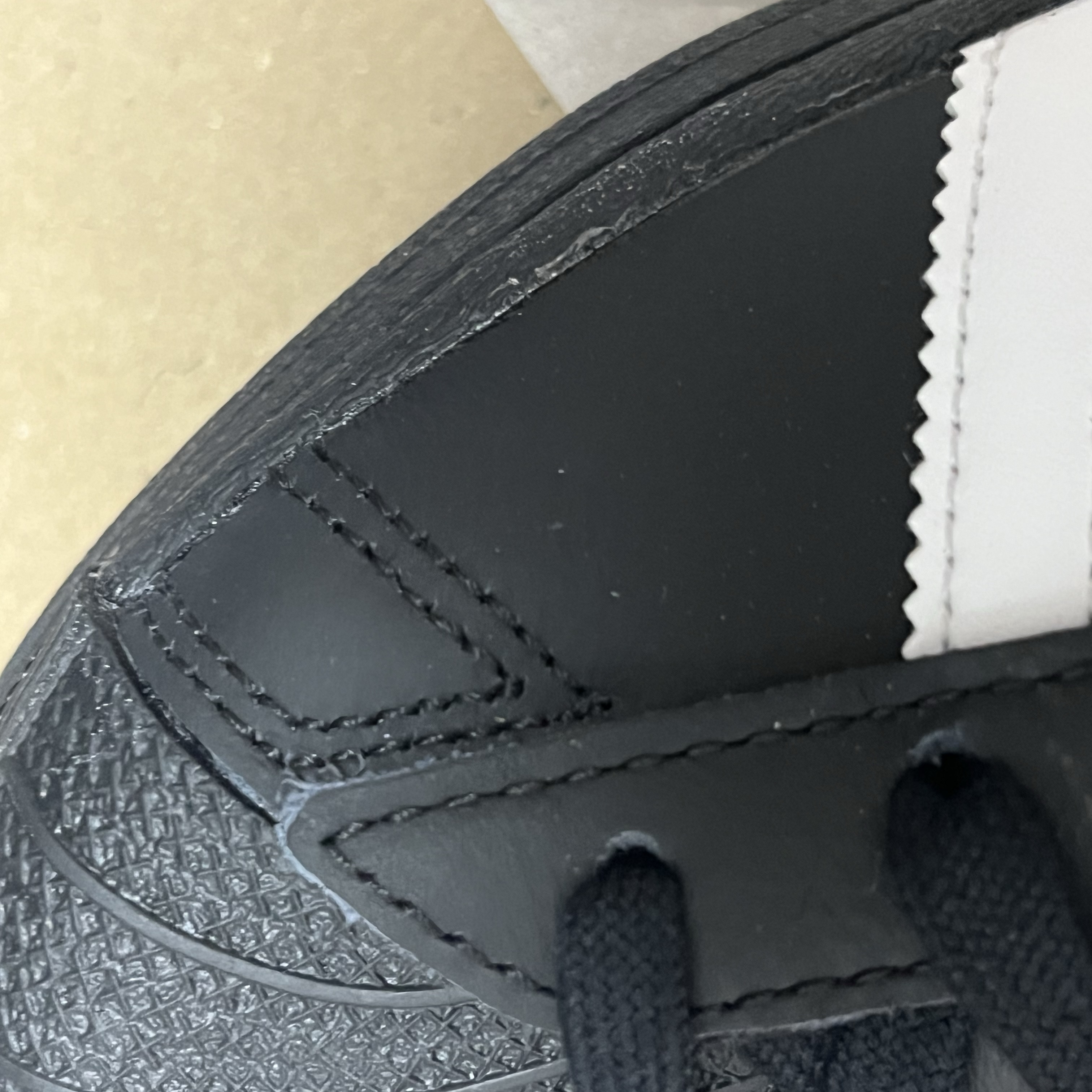 (J) Adidas Superstar Black White 착용 스타일 - 3