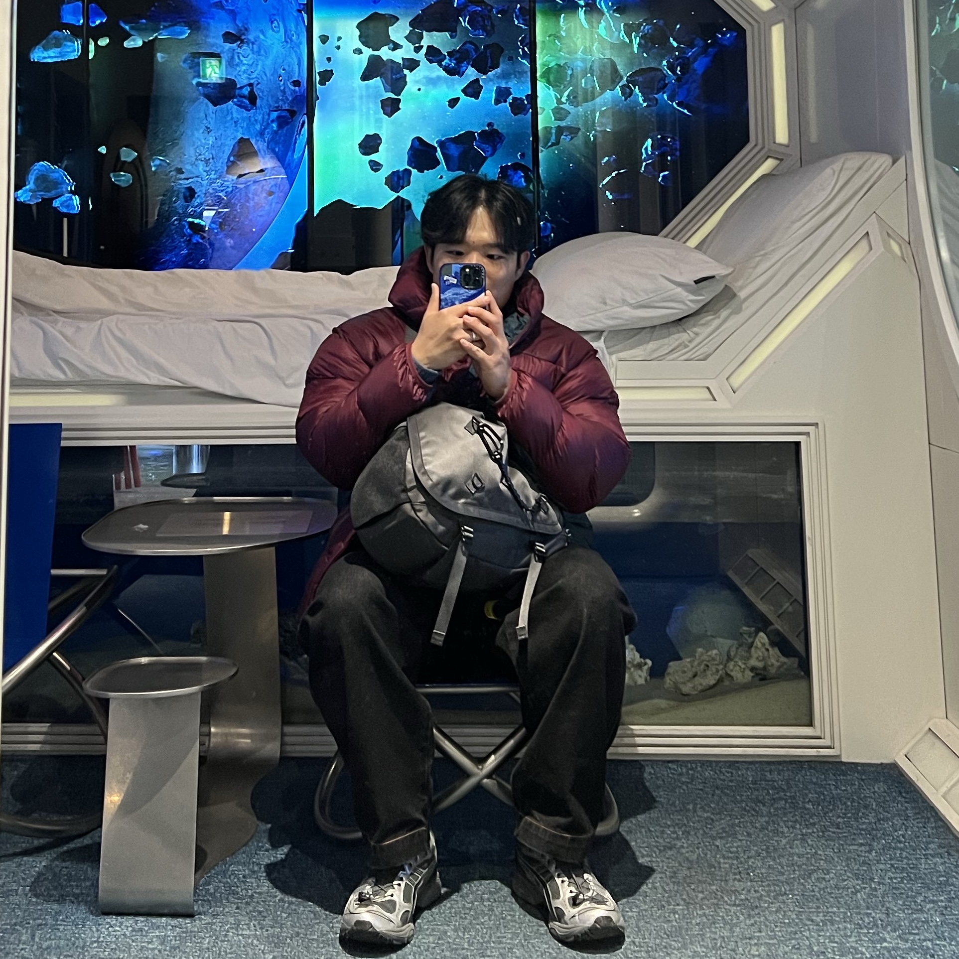 Asics x Unaffected Gel-Kayano 14 Silver Moon, Porter POTR Ride Messenger Bag Graphite 착용 스타일