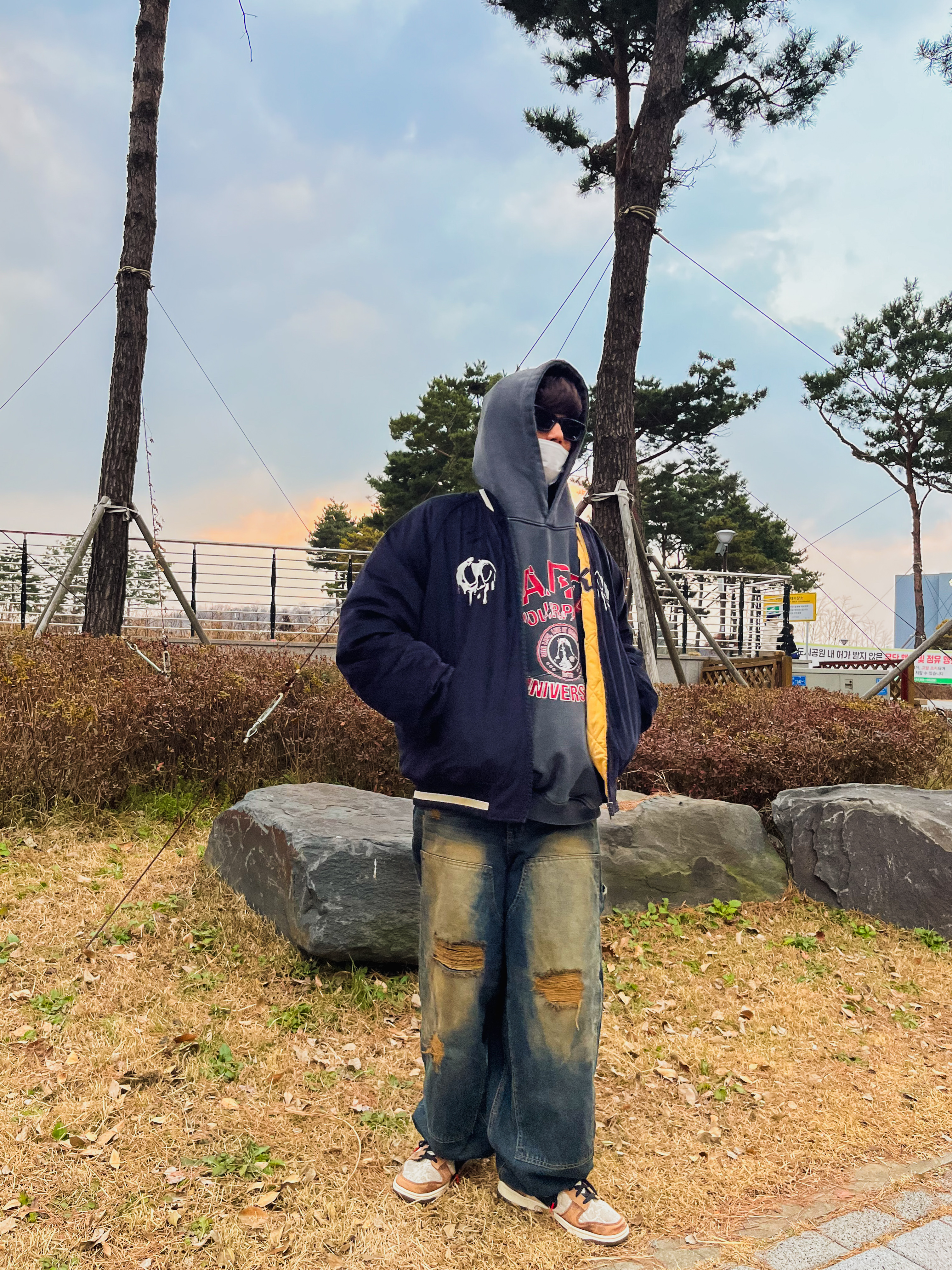 Ourpas 075 Ivy League Hoodie Washed Gray, Nike Dunk Low PRM Head to Head 착용 스타일 - 3