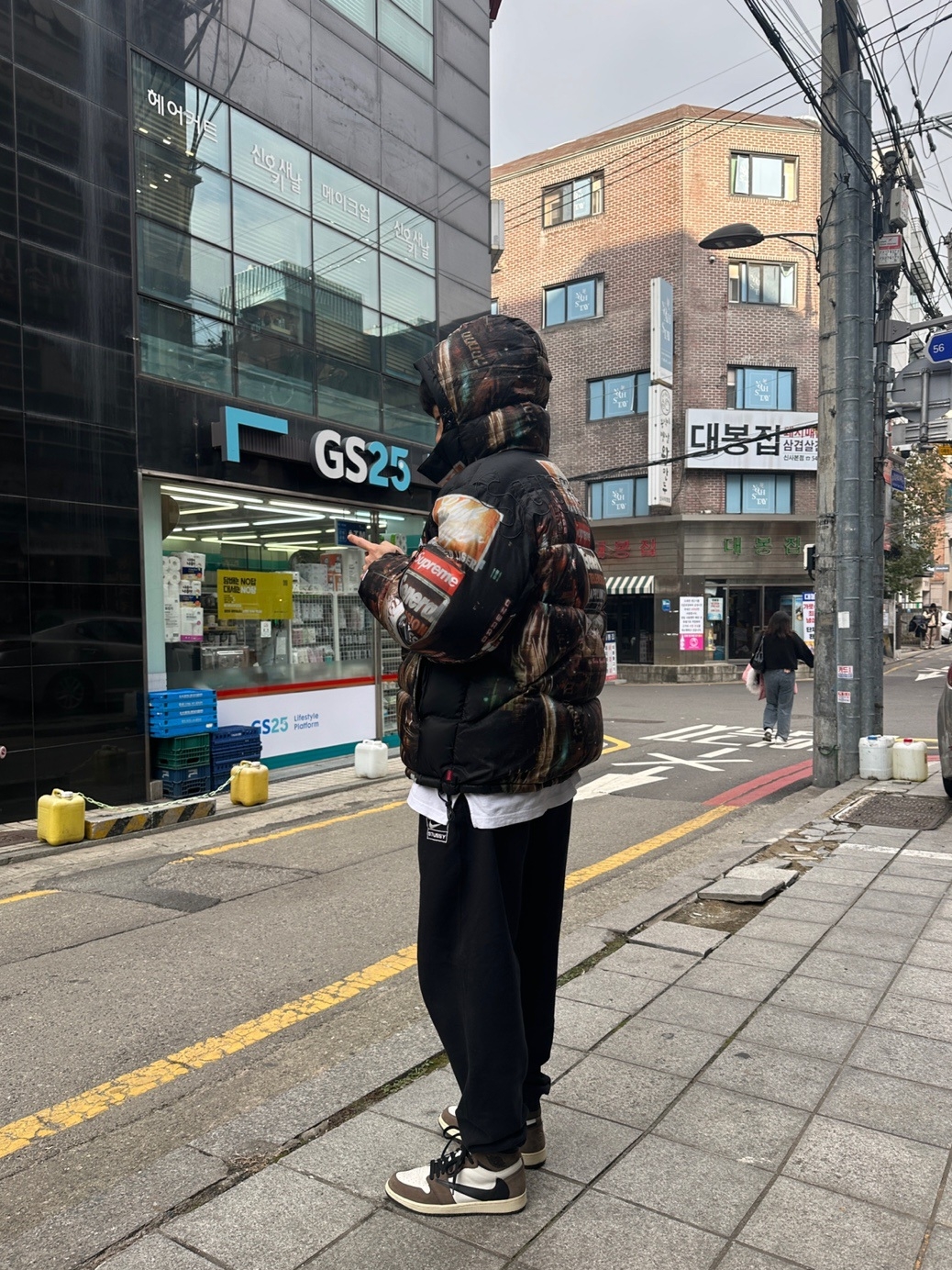 Supreme x The North Face 800-Fill Half Zip Hooded Pullover Times Square - 22FW, Nike x Stussy NRG RA Washed Fleece Pants Black (DN4030-010) 착용 스타일
