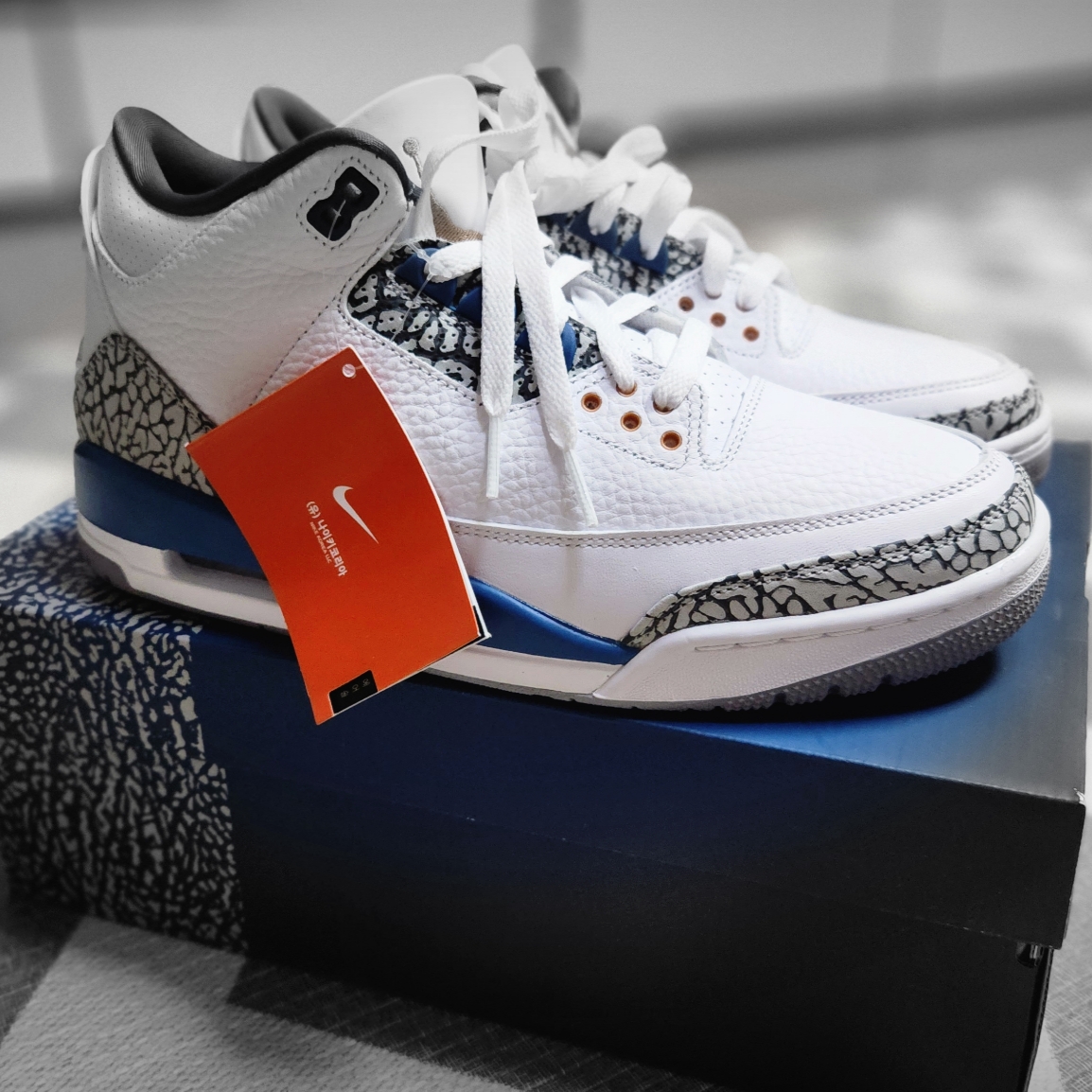 Jordan 3 Retro True Blue and Copper 착용 스타일