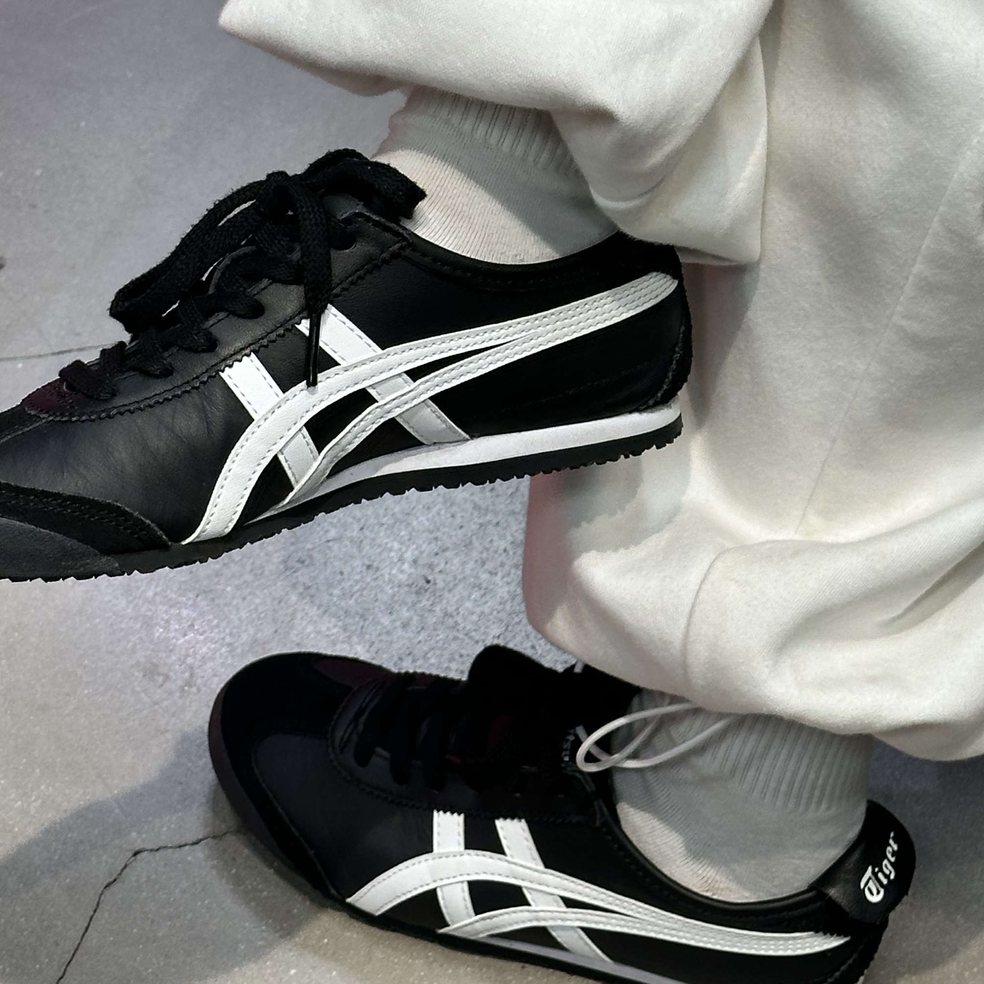 Onitsuka Tiger Mexico 66 Black White 착용 스타일