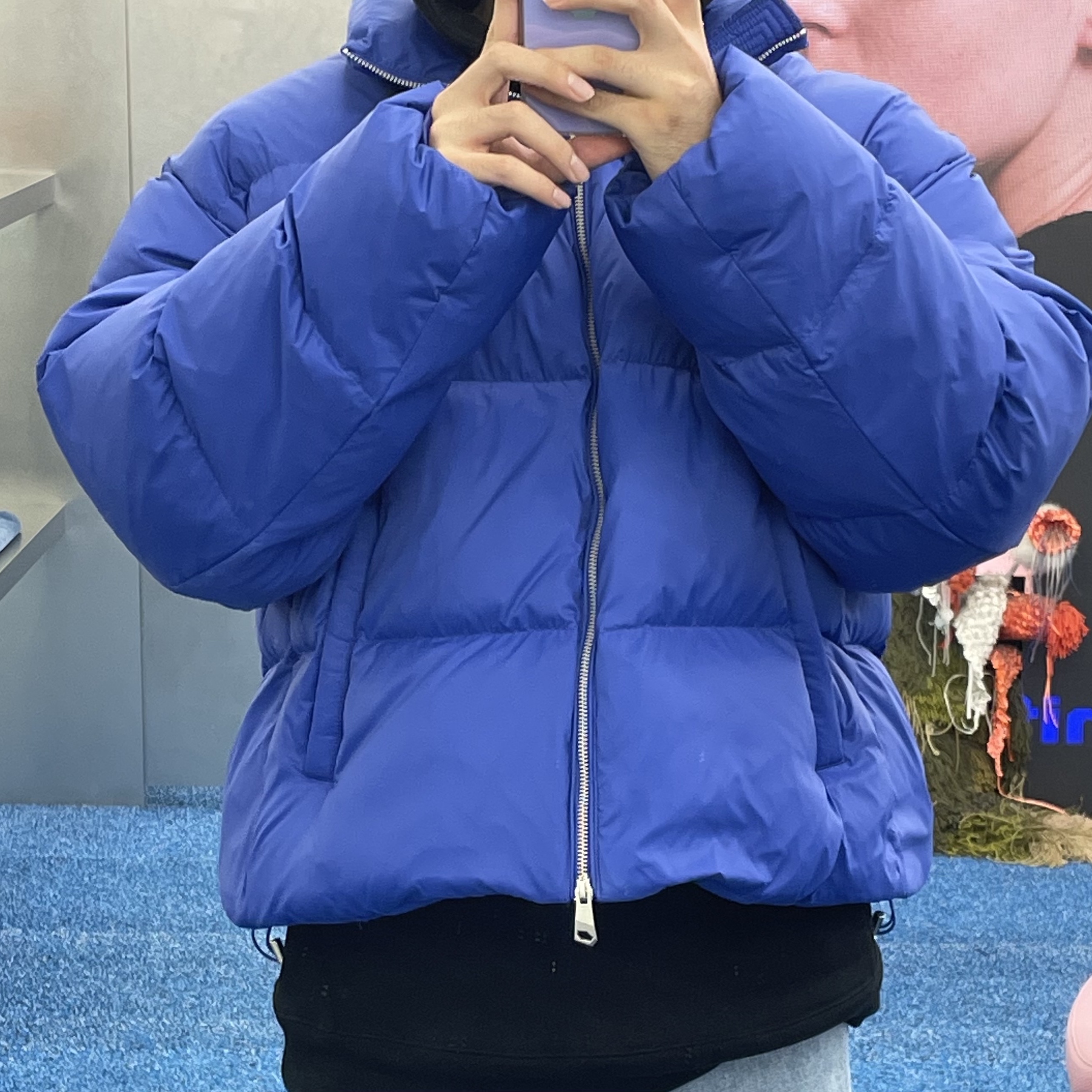 Ader Error Sig; TRS Tag Puffer Jacket 01 Z-Blue, Ader Error Sig; TRS/BL Tag Puffer Jacket 01 Noir 착용 스타일 - 1