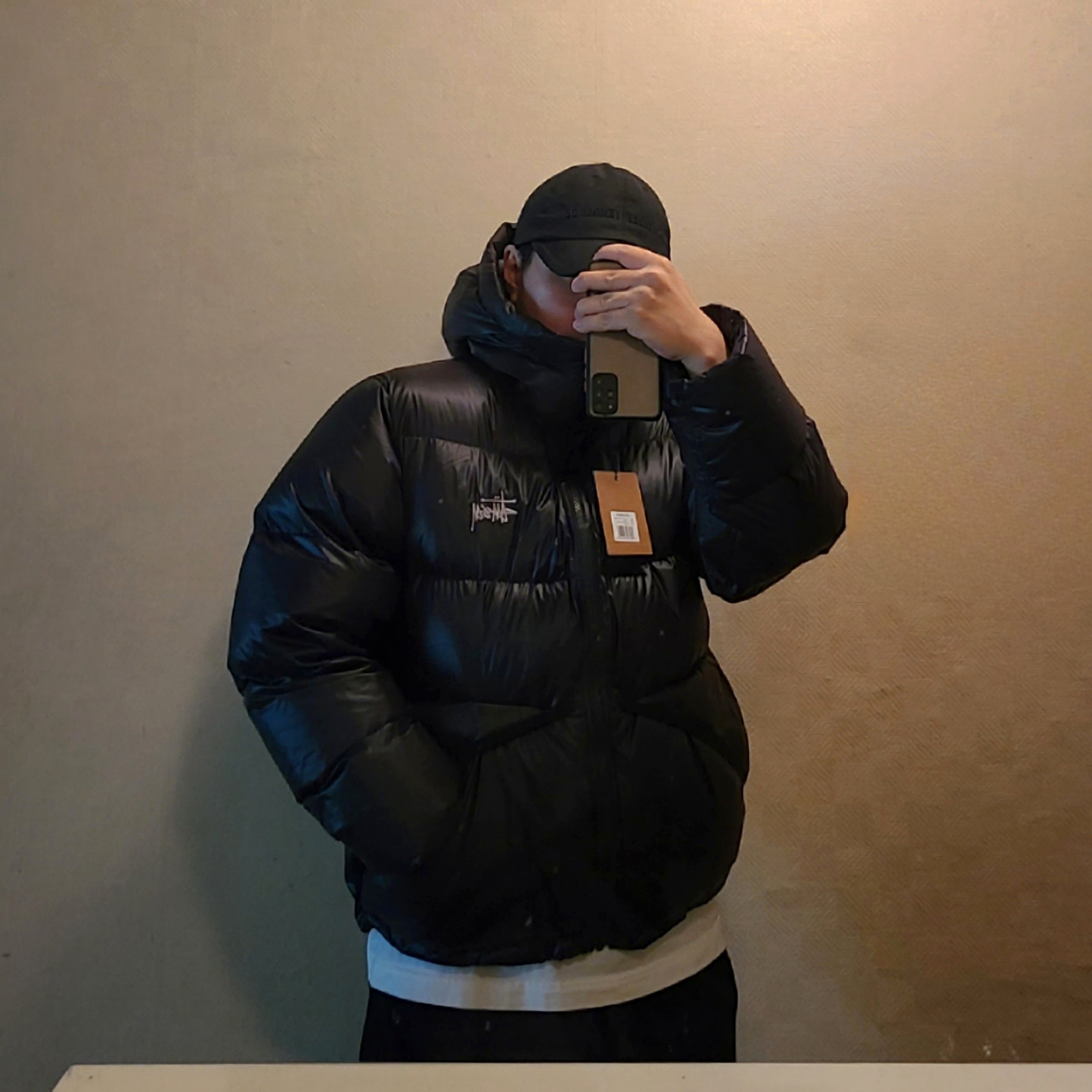 Stussy Down Parka Micro Ripstop Phantom Black 착용 스타일 - 1