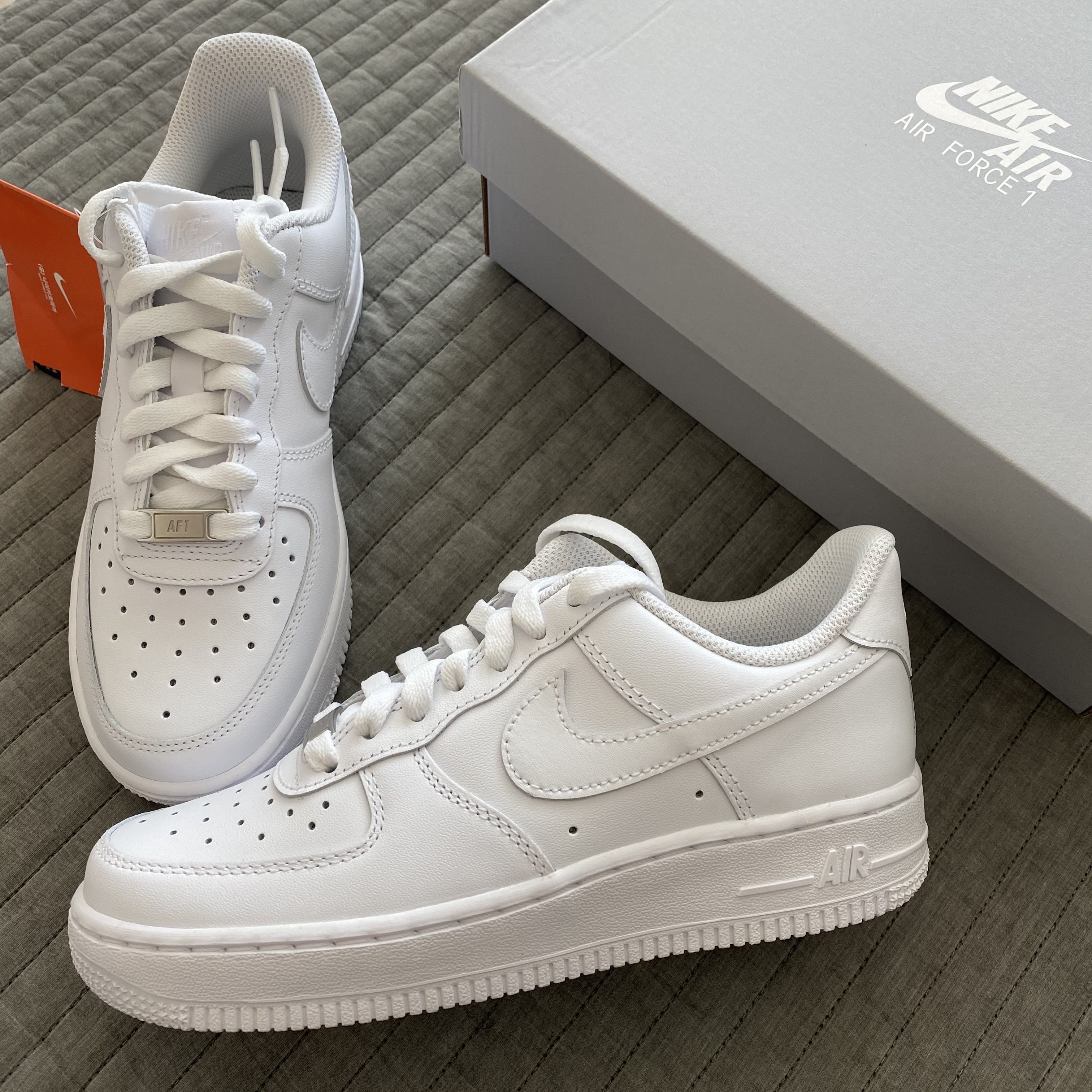 (W) Nike Air Force 1 '07 Low White 착용 스타일