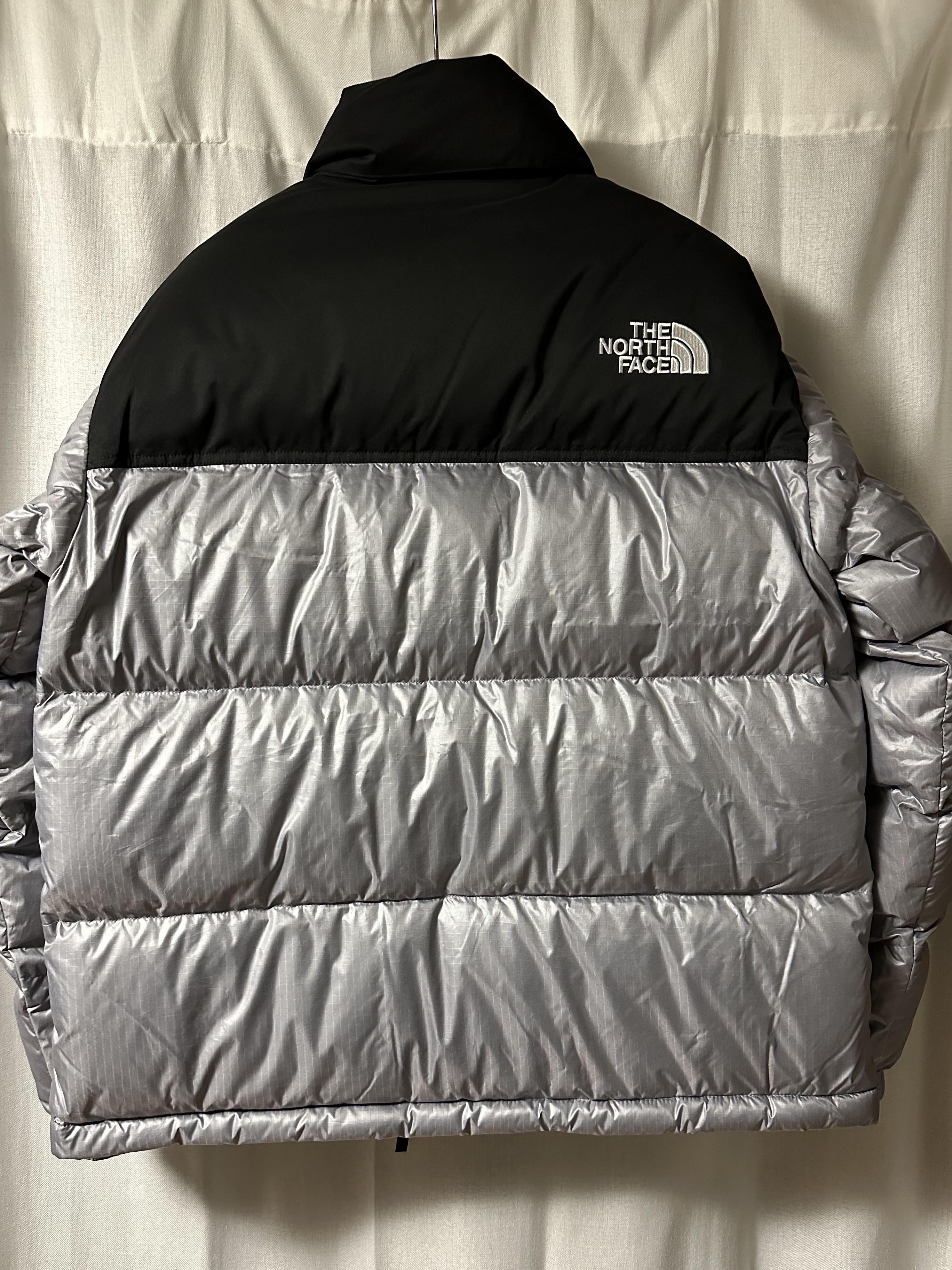 The North Face White Label Novelty Nuptse Down Jacket Heather Gray 착용 스타일 - 2