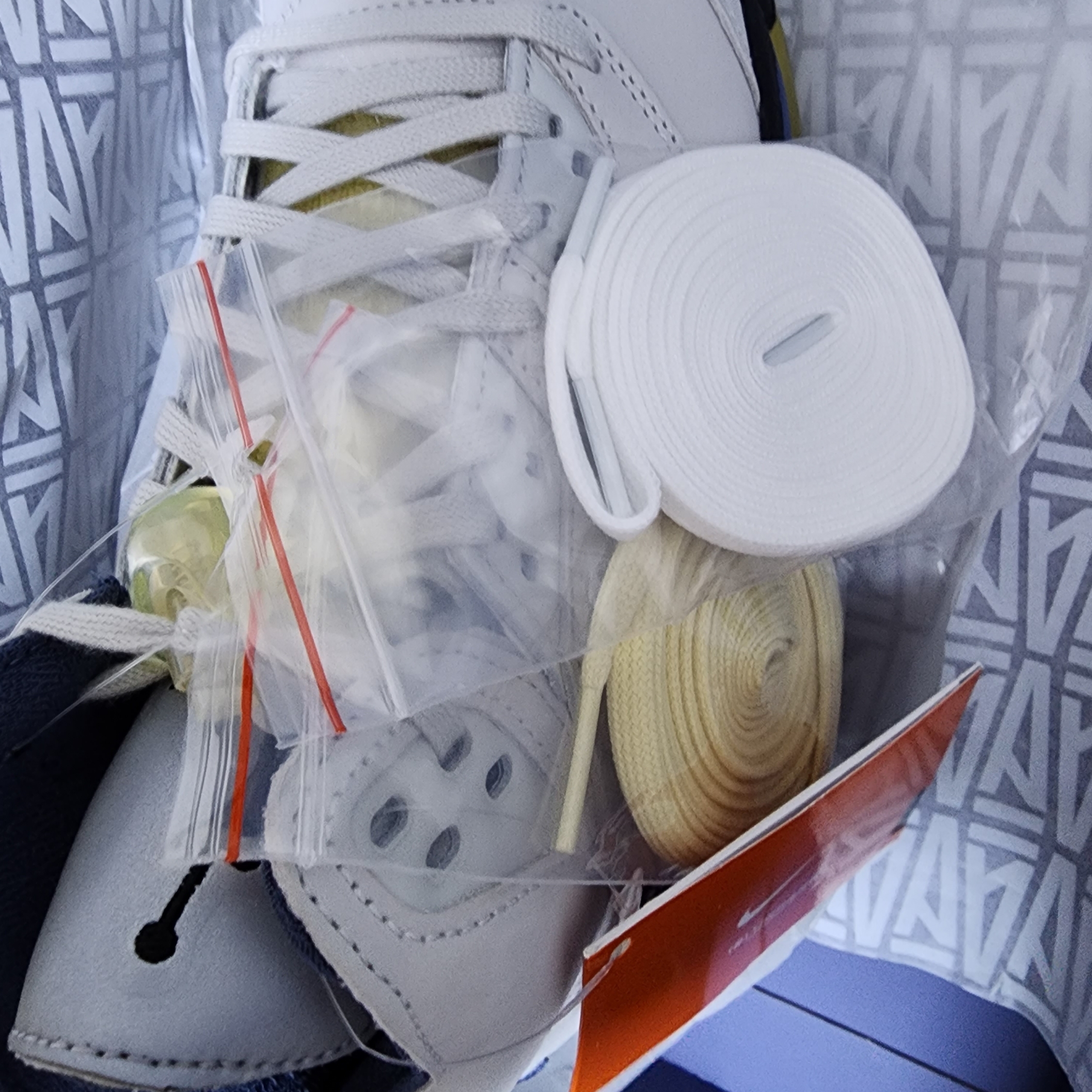 (W) Jordan 5 x A Ma Maniere Retro Dawn 착용 스타일 - 1