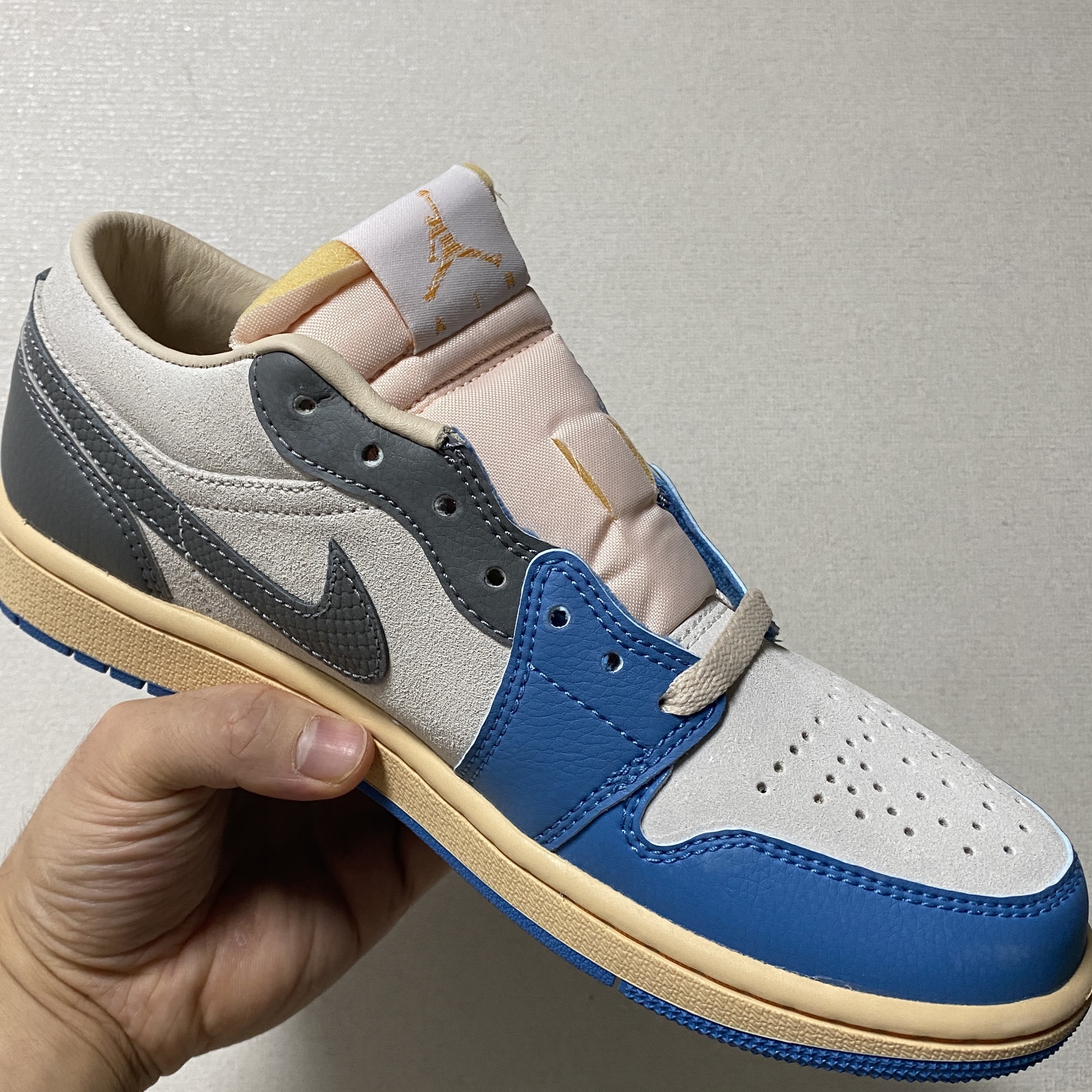Jordan 1 Low SE Tokyo 96 착용 스타일
