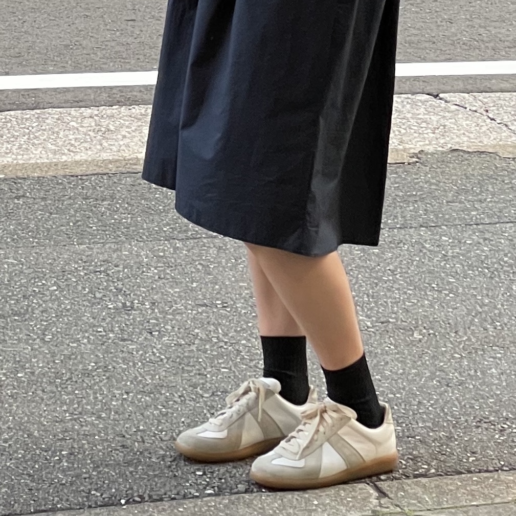(W) Maison Margiela Calfskin Replica Sneakers White 착용 스타일