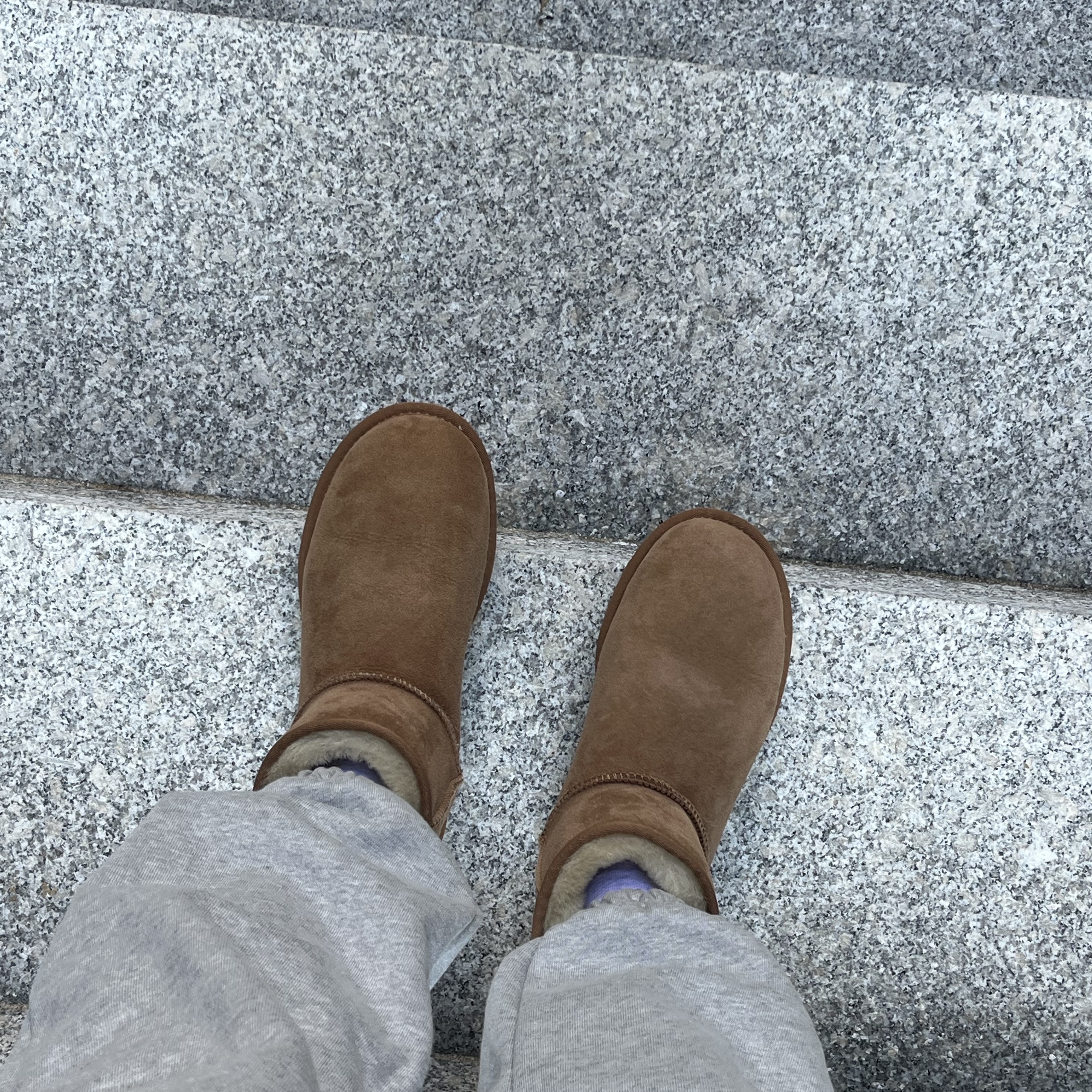 (W) UGG Classic Mini II Boots Chestnut 착용 스타일