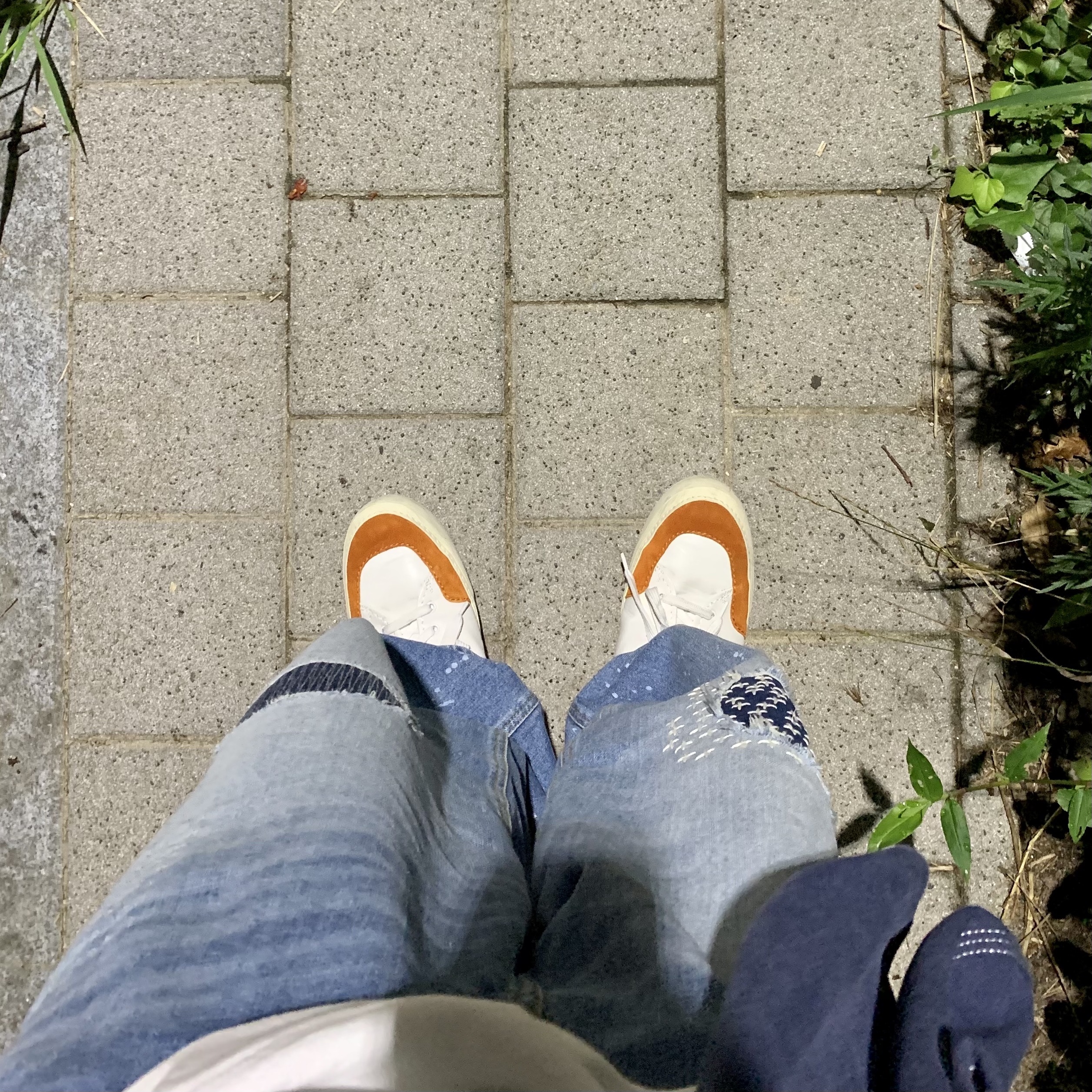 Zara x Ader Error Patchwork Jeans Blue, Human Made Mail Bag Navy 착용 스타일