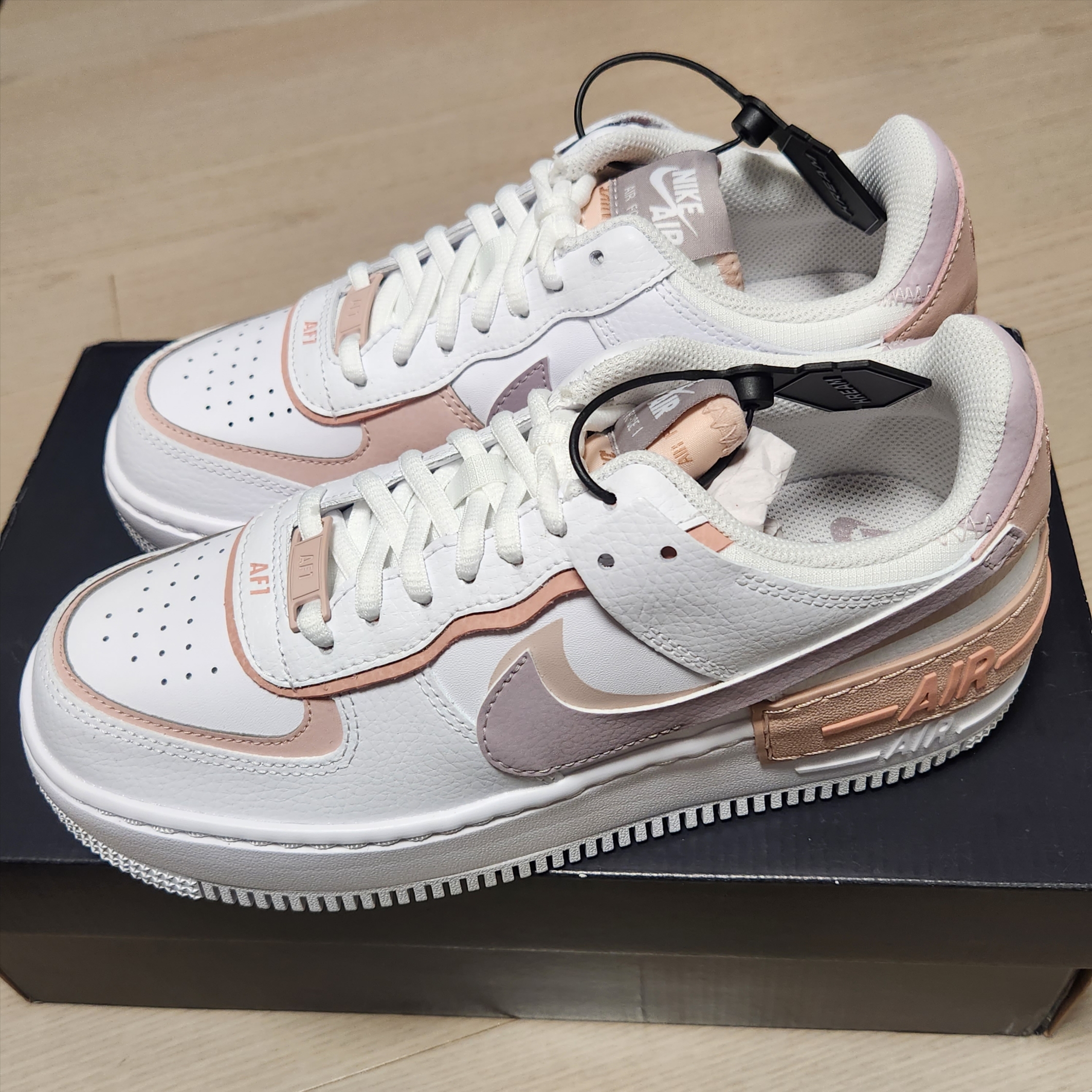 (W) Nike Air Force 1 Shadow White Pink Oxford 착용 스타일